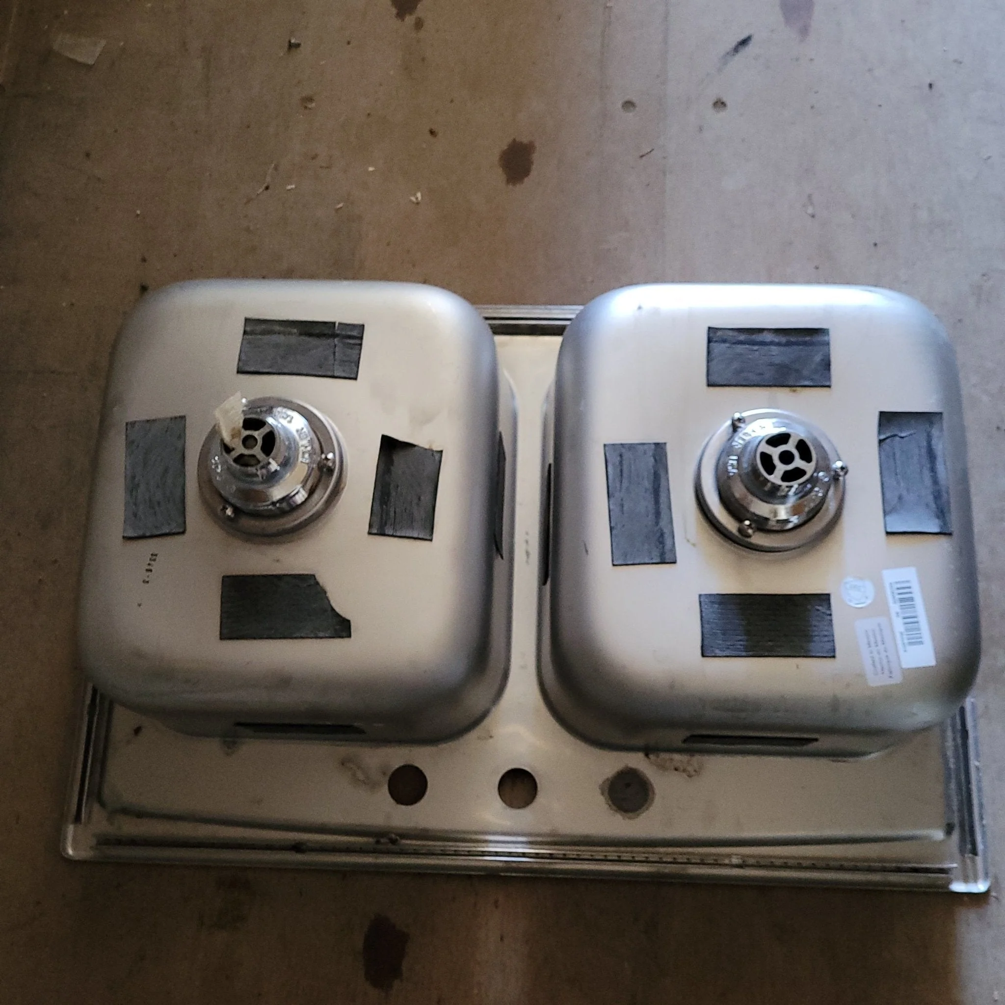 Used RV Kitchen Sink 33” W X 22” L - Image 5