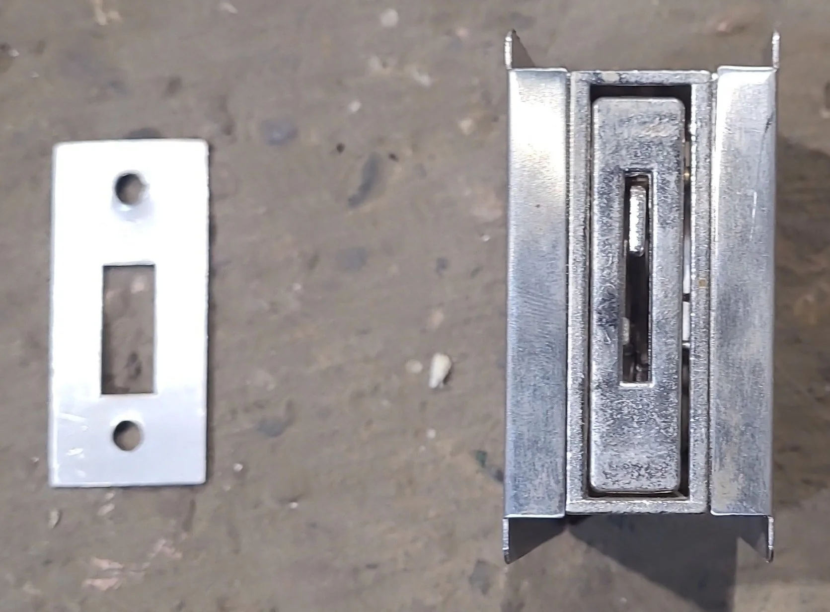 Used RV Pocket Door Chrome Privacy Lock - Image 2