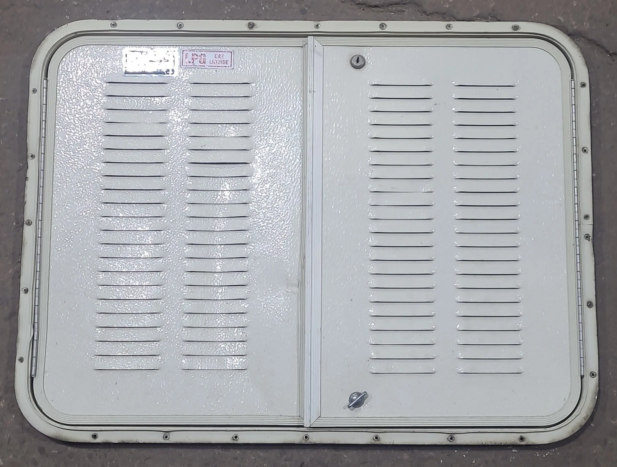 Used RV Radius Battery / Propane Cargo Door 31 3/4 x 23 1/2 x 3/4"D