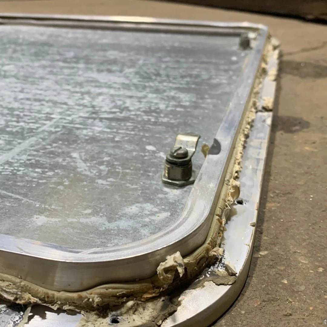 Used RV Radius Cargo / Compartment Door 29 3/4" x 24 3/4" x 1" - Image 4