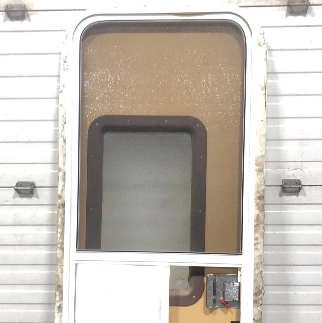 Used Rv Radius Entry Door 24 1/4 x 71 - Image 7