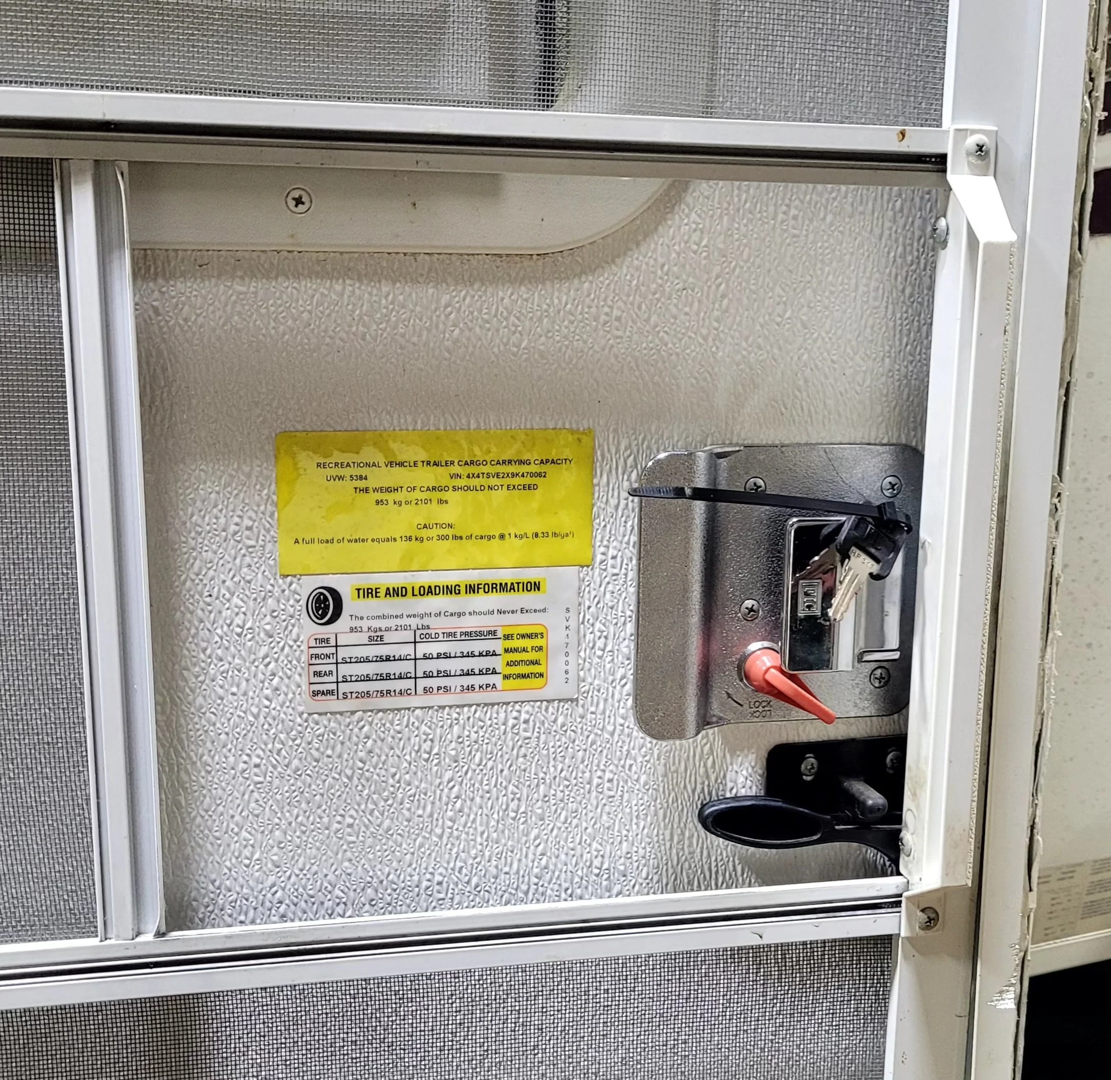 Used RV Radius Entry Door 25 1/2" W x 71 7/8" H - Image 5