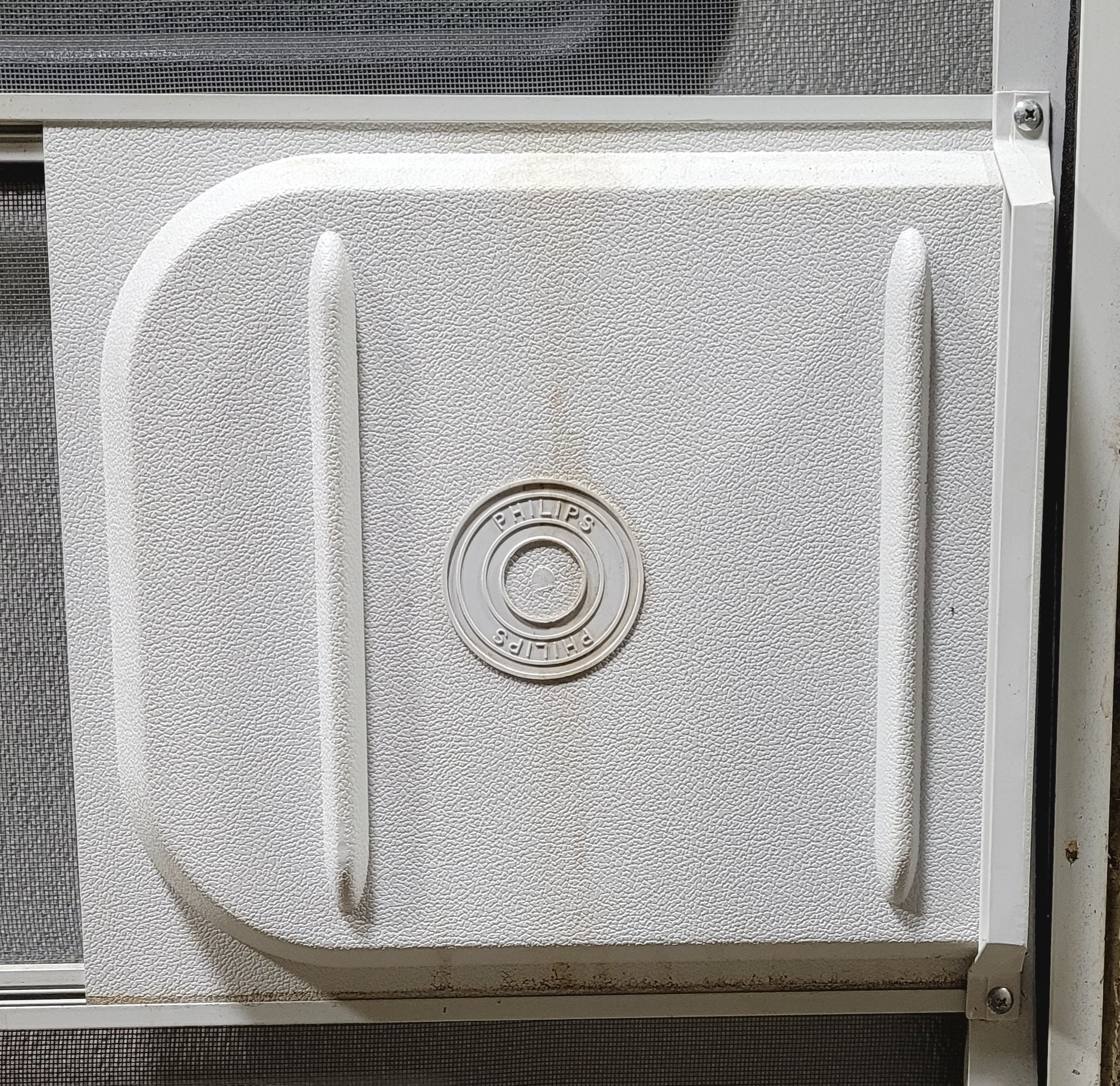 Used RV Radius Entry Door 25 5/8" W x 72" H - Image 5
