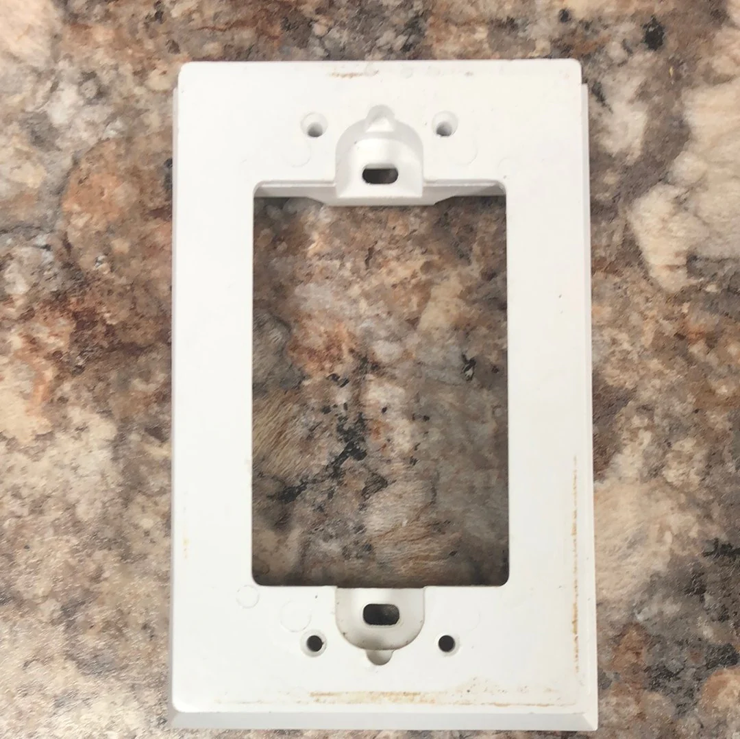 Used RV Receptacle Wall / Face Plate