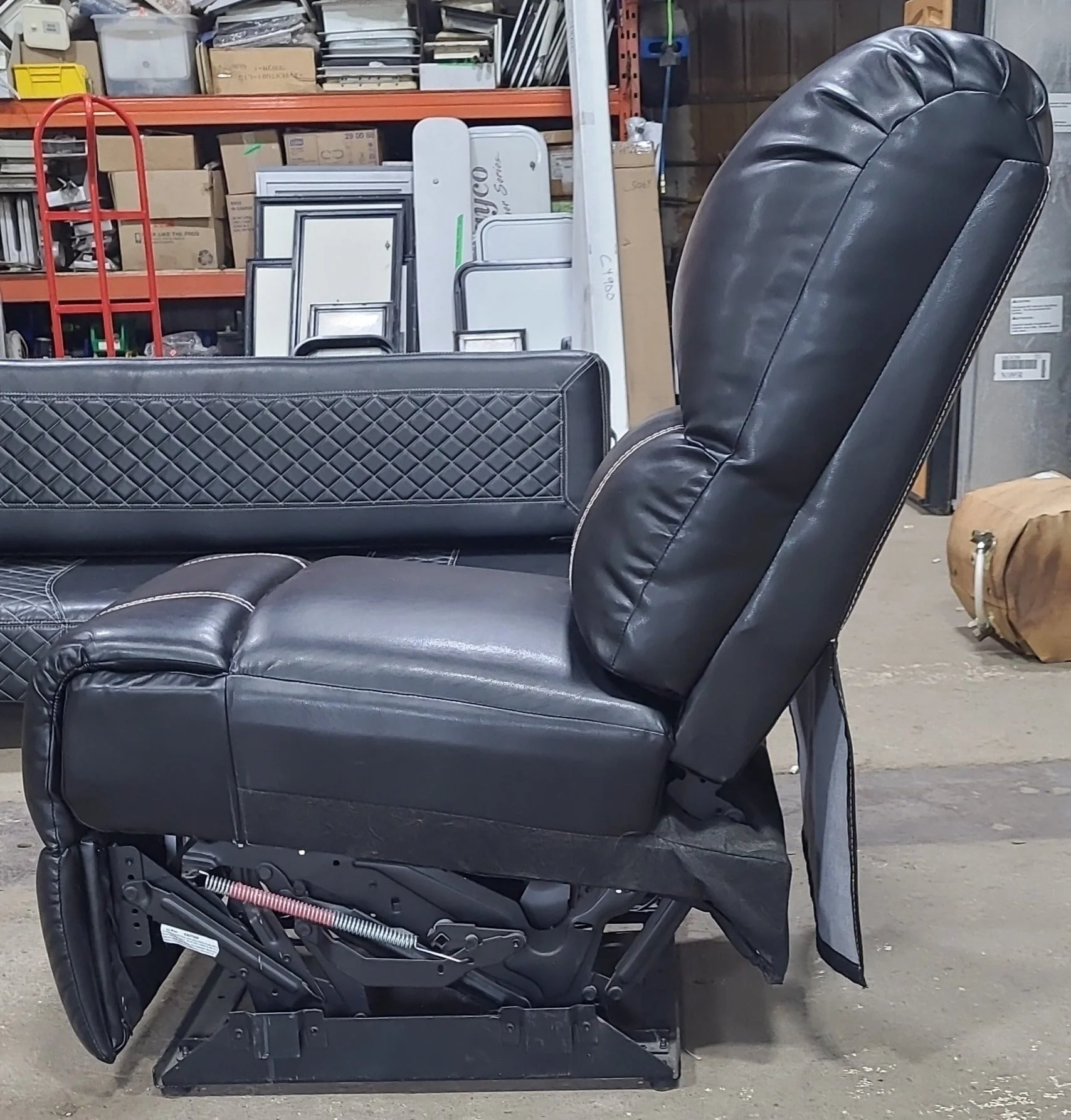 Used RV Recliner - Center Piece - 23" W x 40" H x 38" D - Image 4