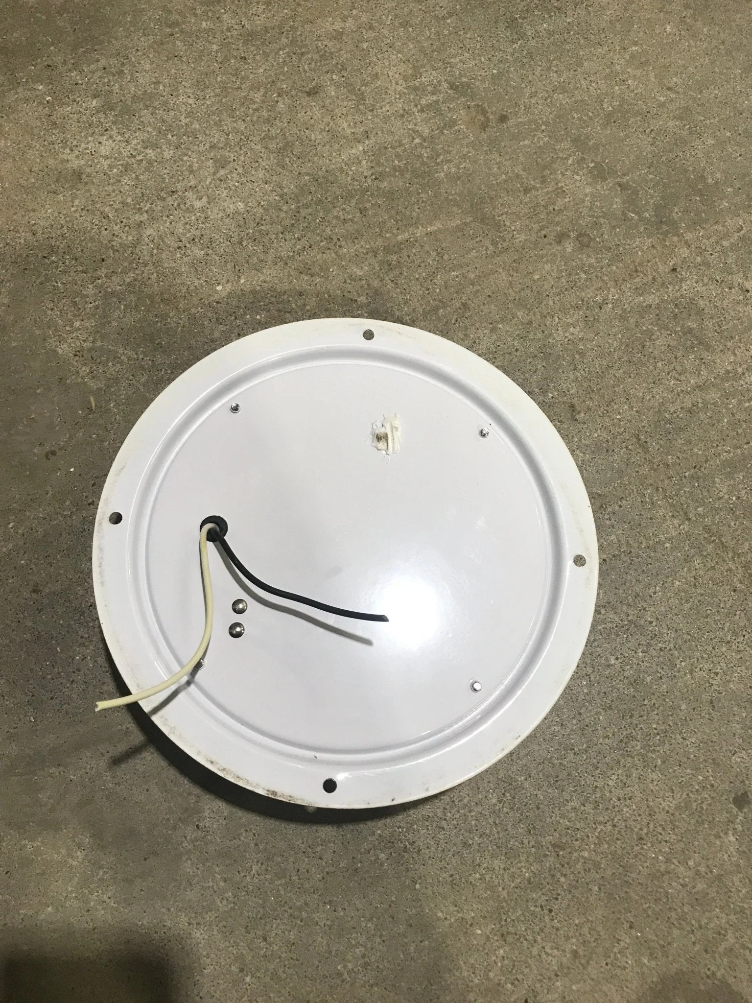Used RV Scare Light Assembly - WHITE TRIM - Image 2
