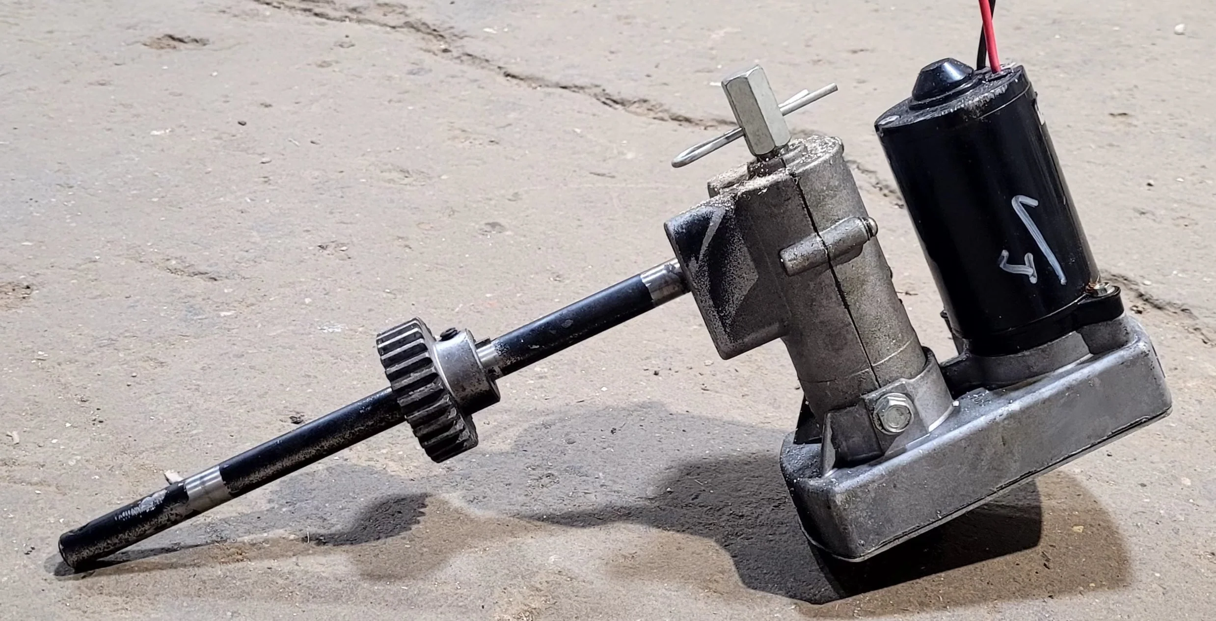 Used RV Slide Out Motor 28:1 - Image 7