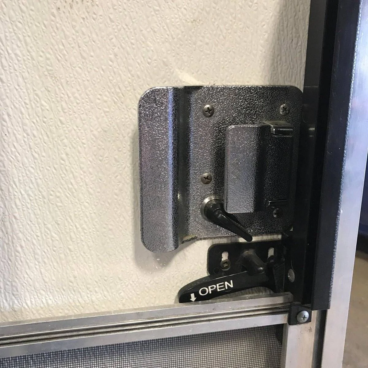 Used RV Square Corner Entry Door - 73 7/8 X 29 1/2 X 2 1/4 - Image 7