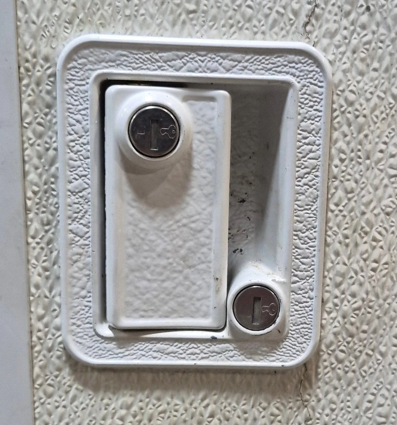 Used RV Square Entry Door 30 1/8" x 69 1/2" - Image 3