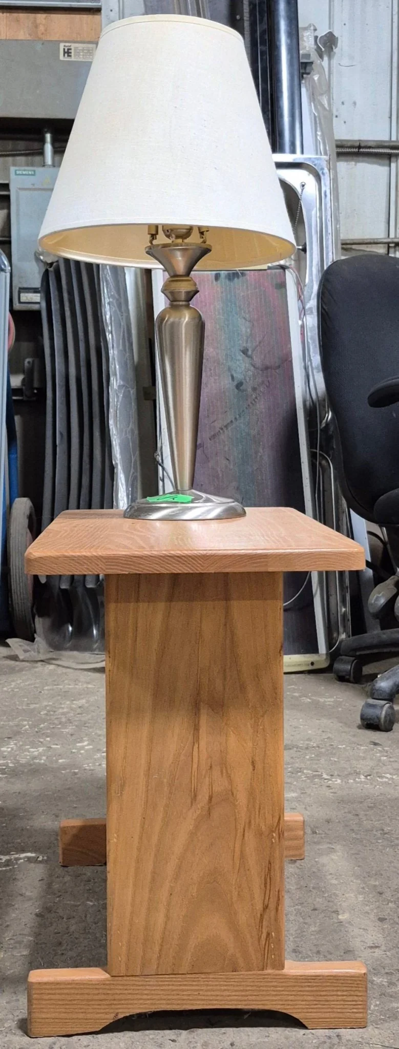 Used RV Stand With Attached Lamp