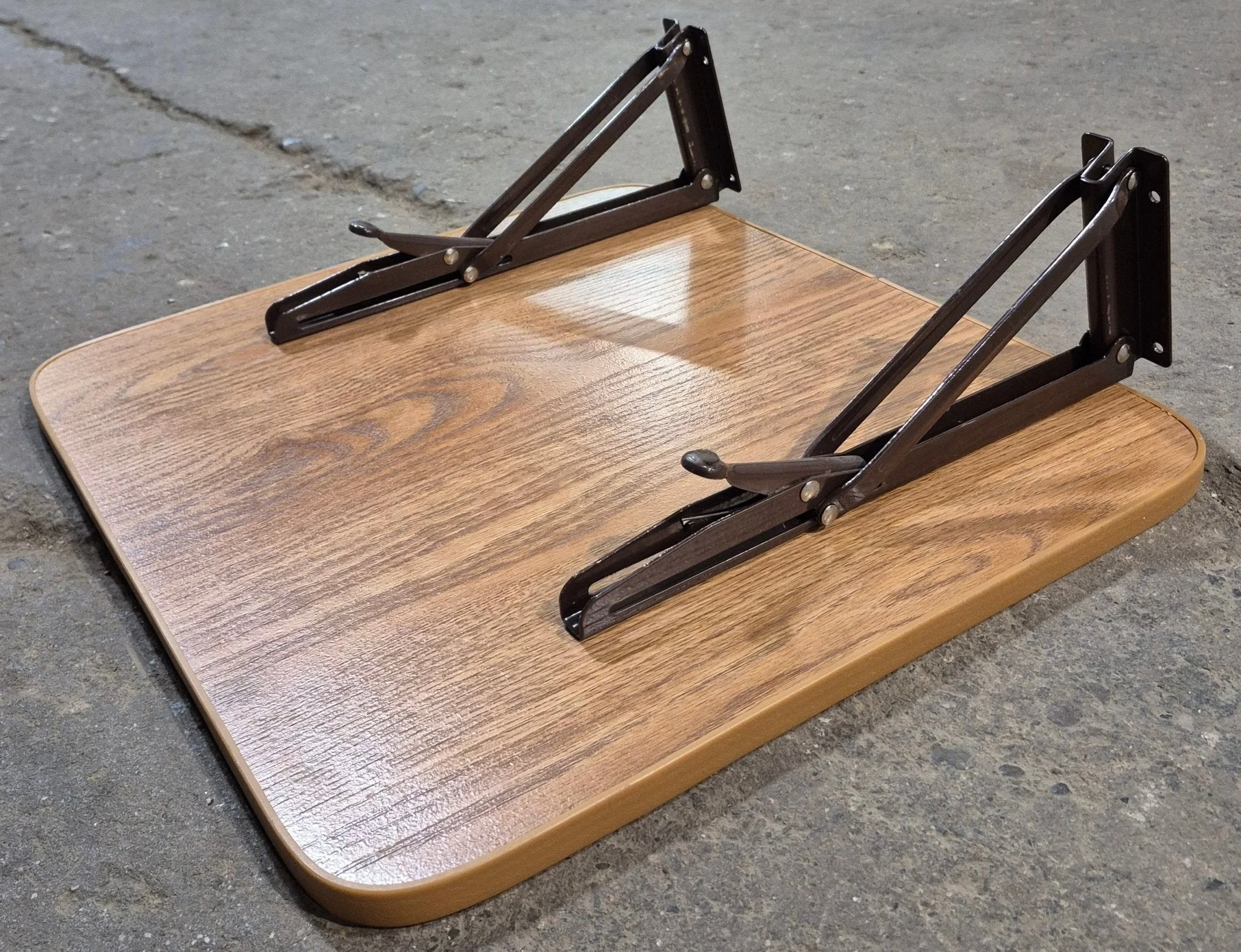 Used RV Table Top 18 1/8" W x 16 1/8" L - Image 4