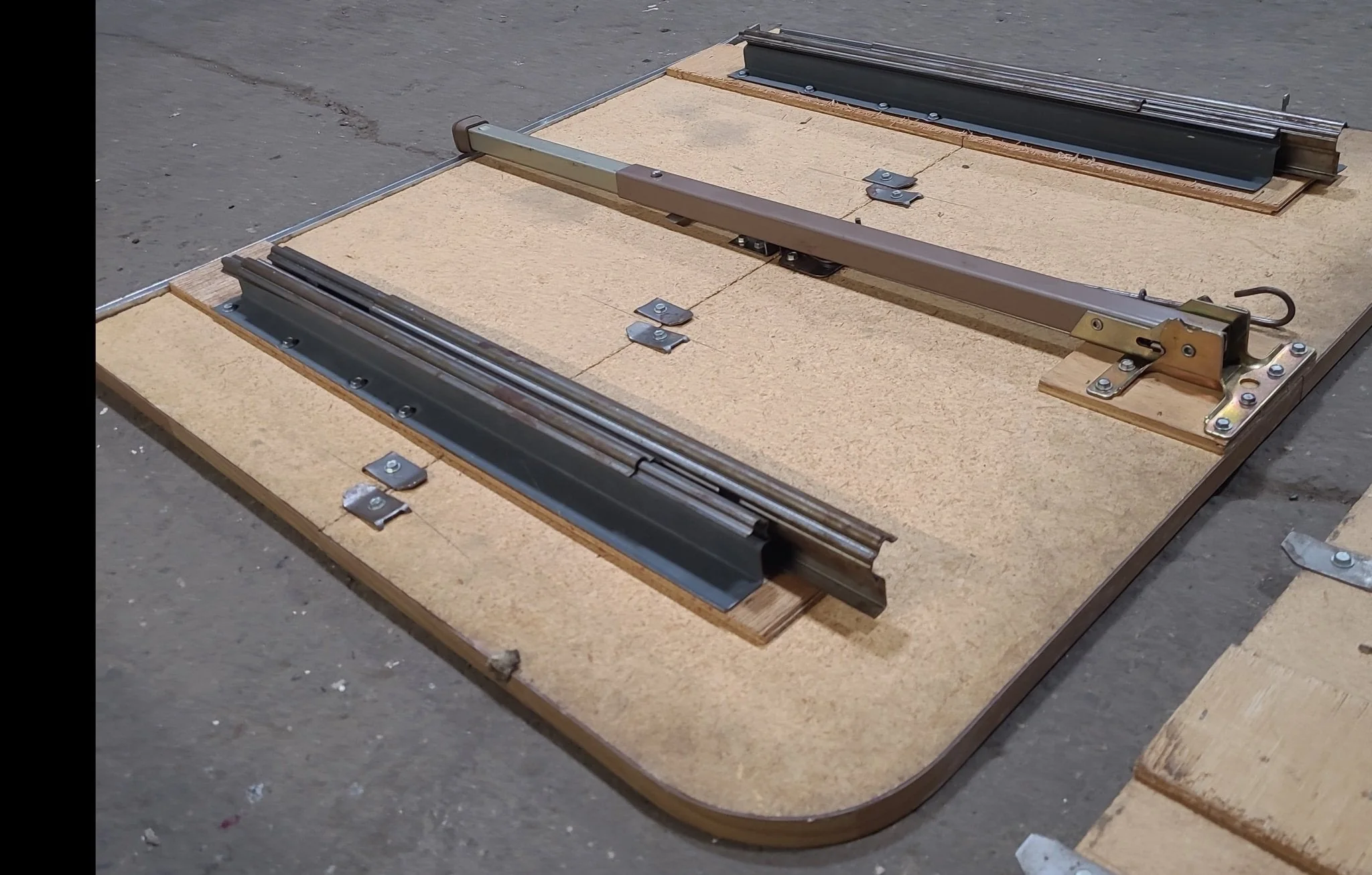 Used RV Table Top 26" x 28" - Image 7