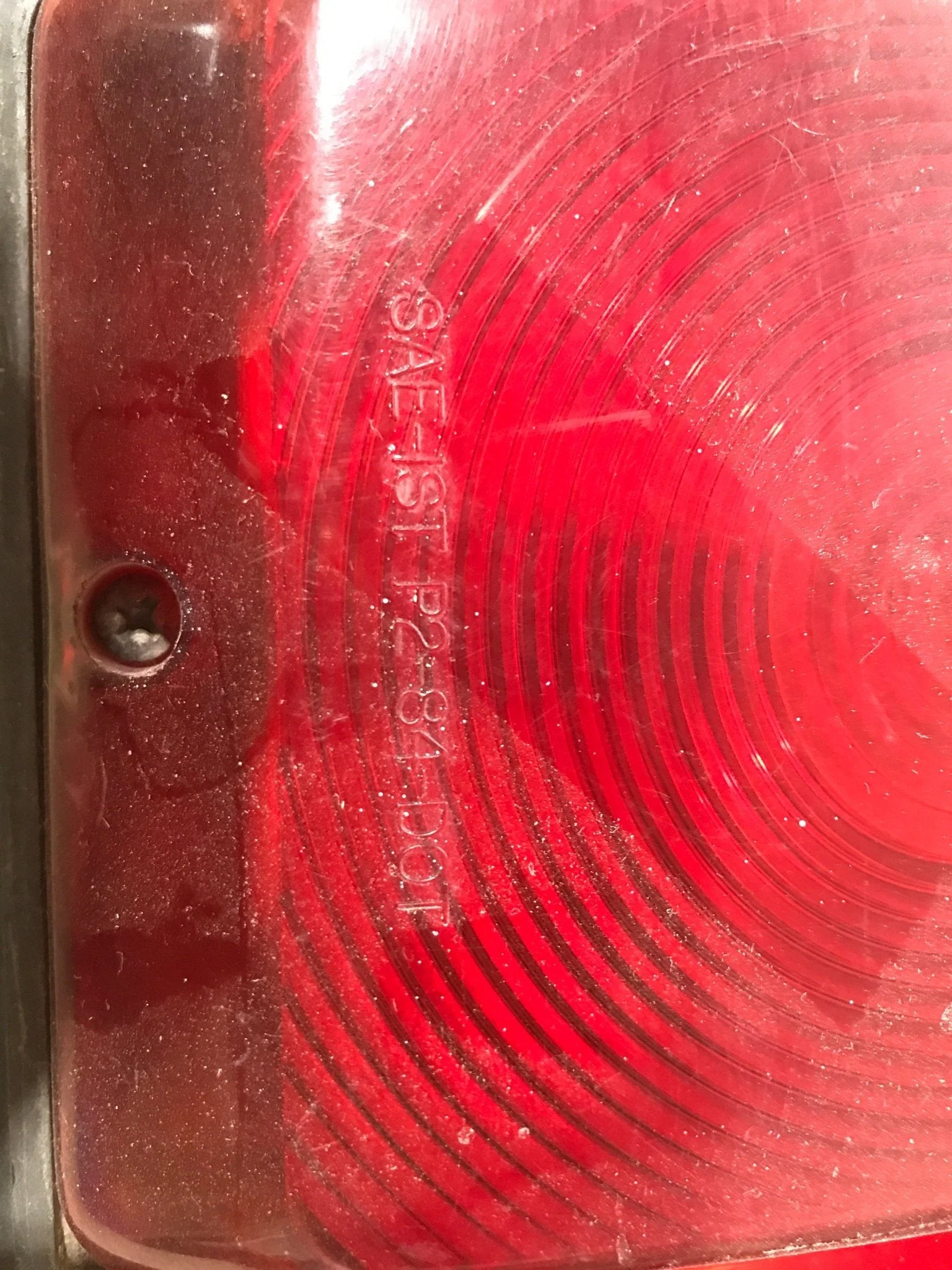 Used RV Tail Light Assembly - Image 5