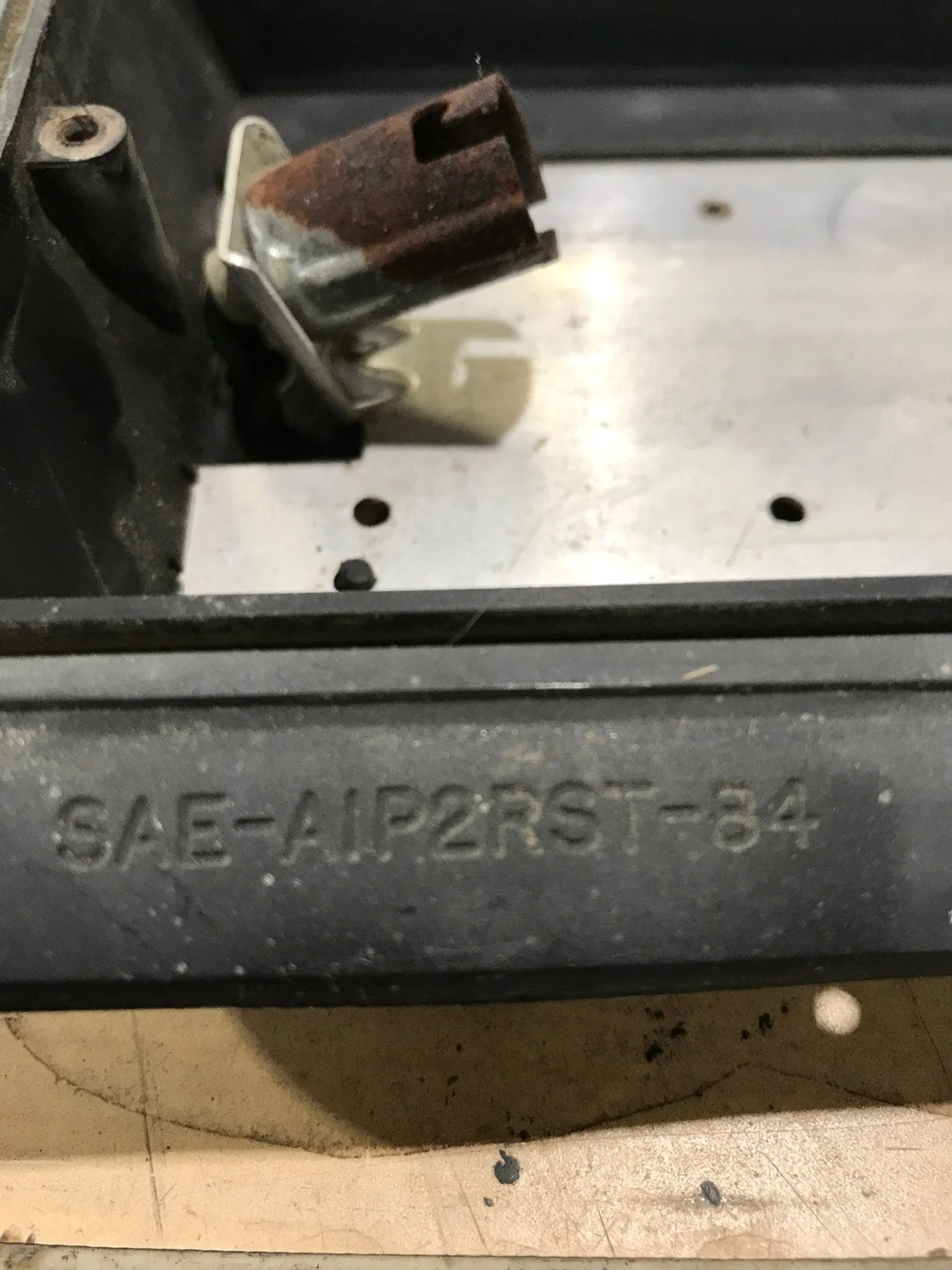 Used RV Tail Light Assembly - Image 4
