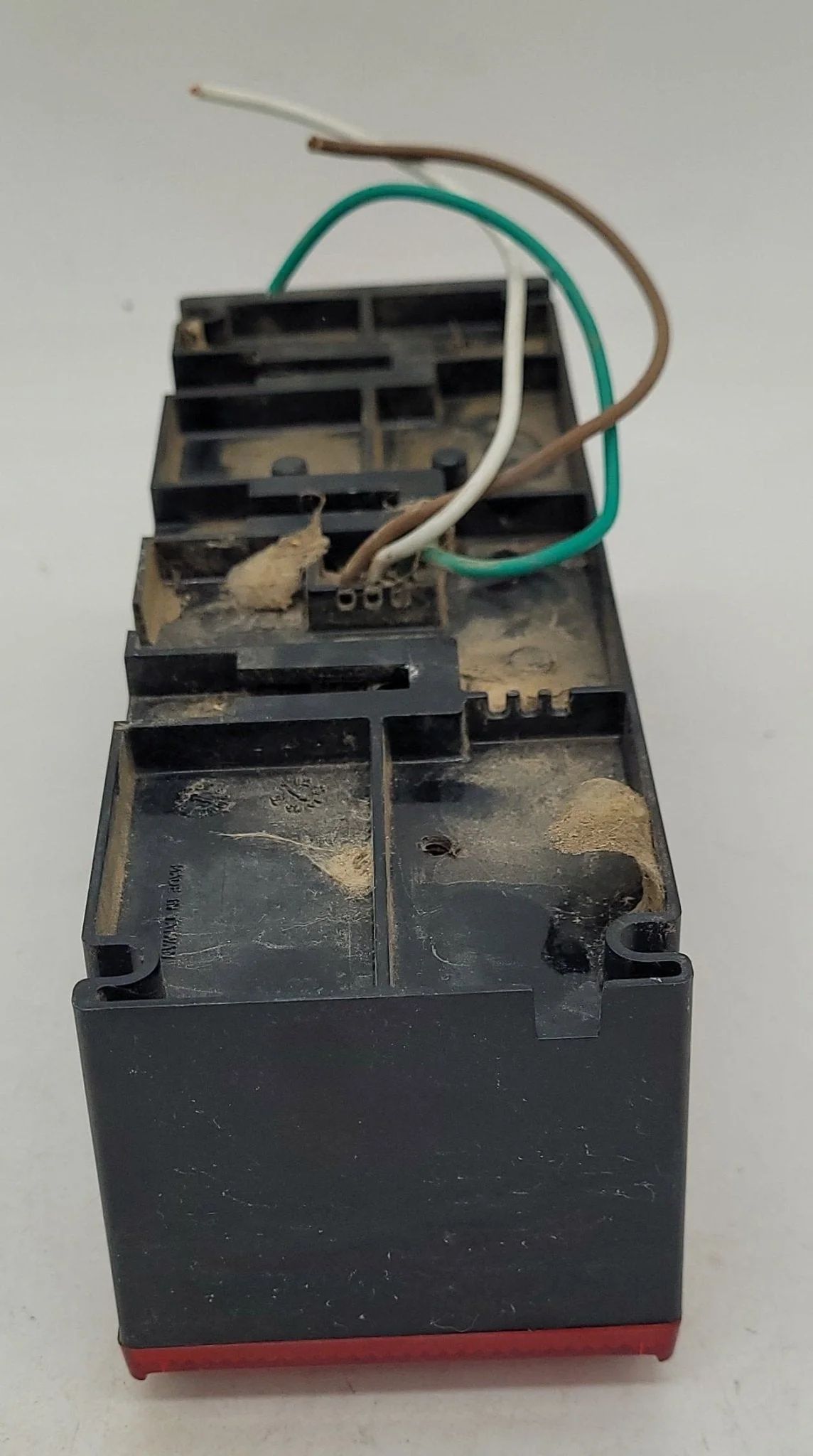 Used RV Tail Light Assembly - Image 4