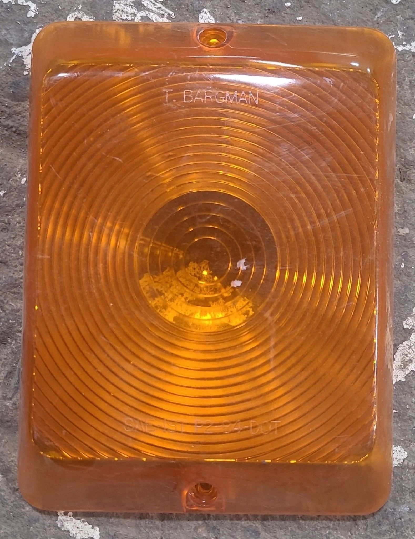 Used RV Tail Light Replacement Lens - Amber