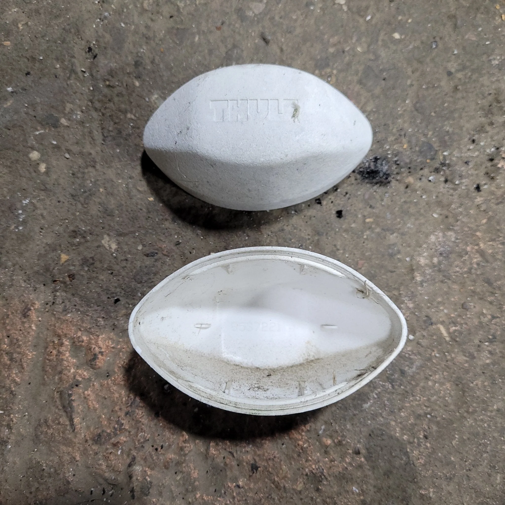 Used RV Thule Pod Cover Cap 853-7221