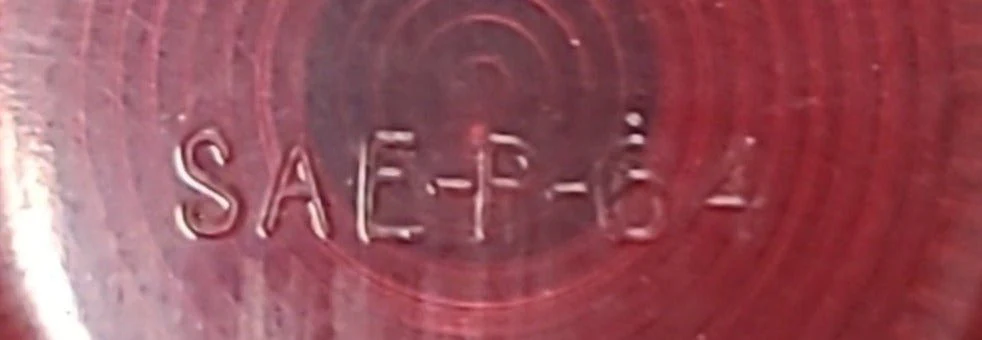 Used SAF-T-RAY 293 - SAE-P-64 Replacement Lens for Marker Light - Red - Image 3