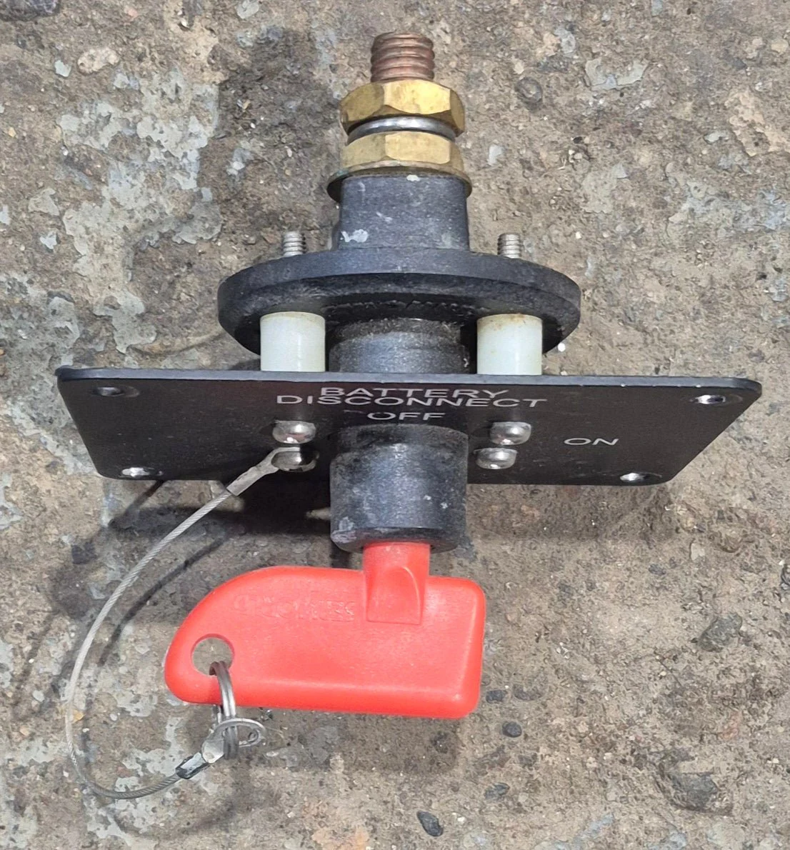 Used Seaworld Battery Disconnect Switch - EK30040 - Image 2