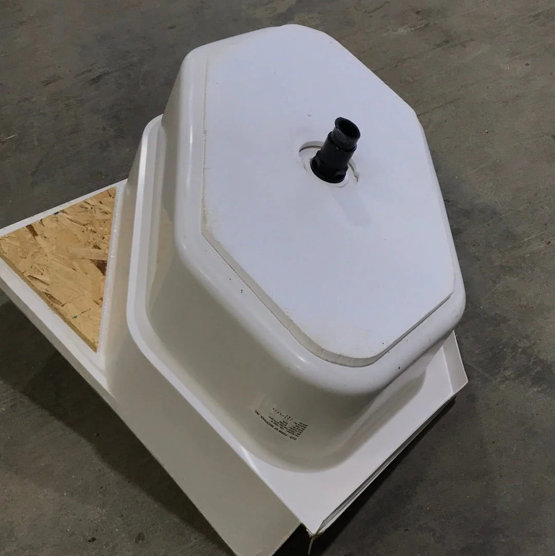 Used Shower Base (pan) W/Seat - Image 4