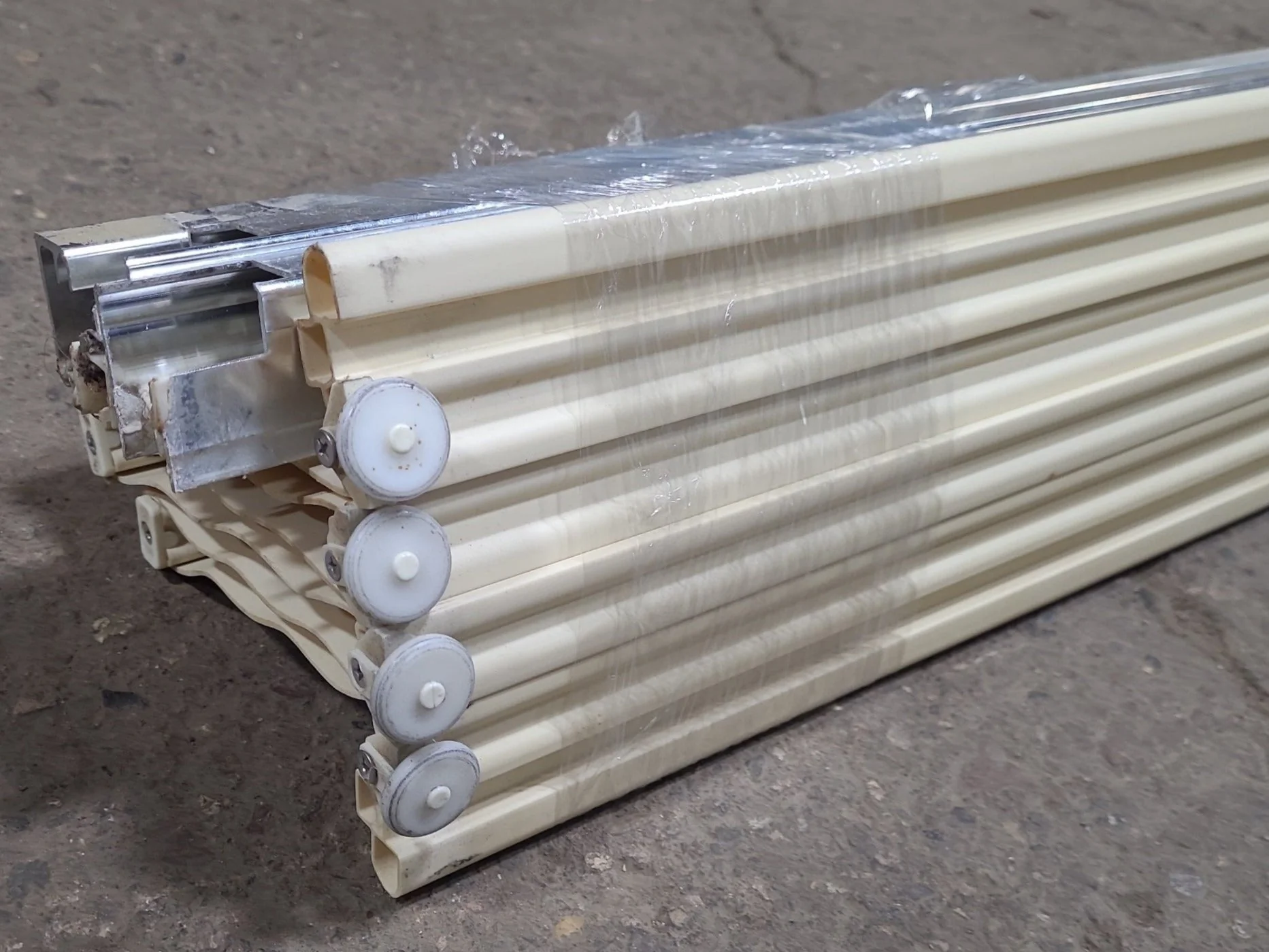 Used Shower Folding Door 39 1/2" W X 57" H X 1 3/4" D - Image 5