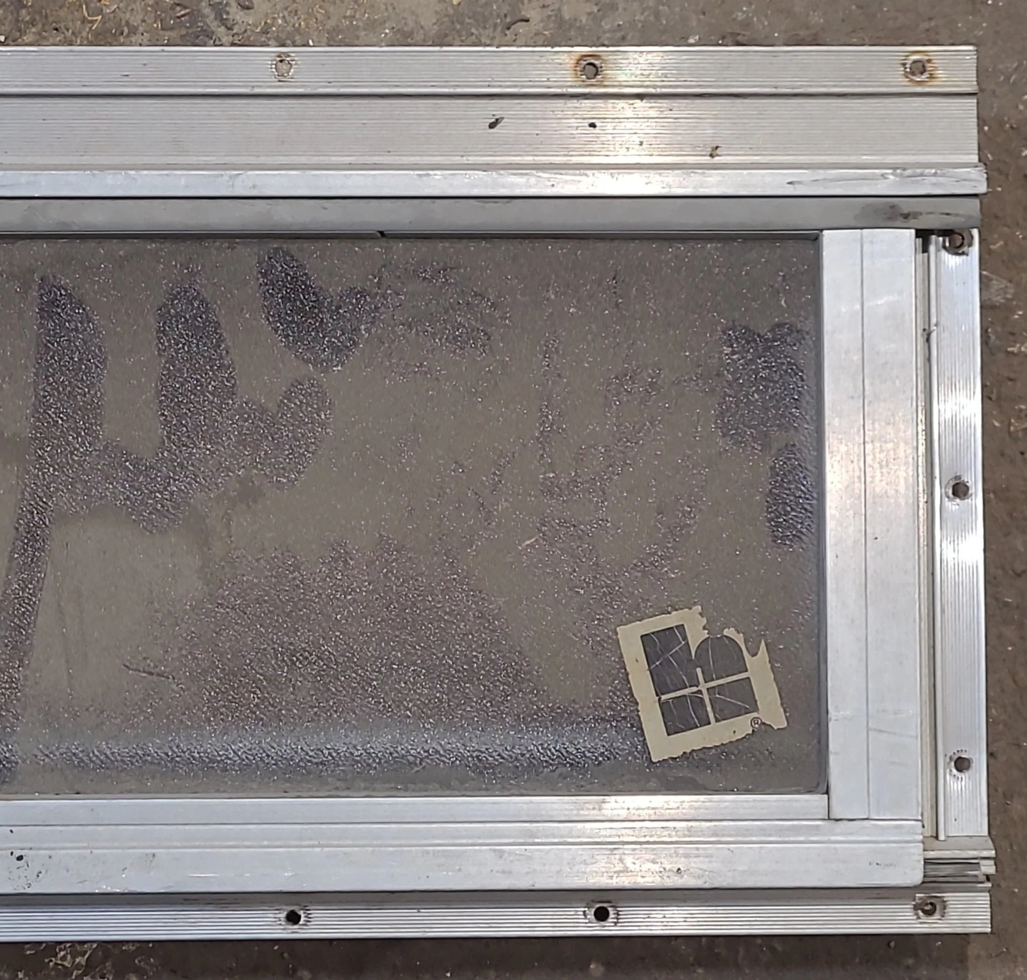 Used Silver Square Opening Window: 13 3/4" W x 7 3/4" H x 1 1/2" D - Image 3