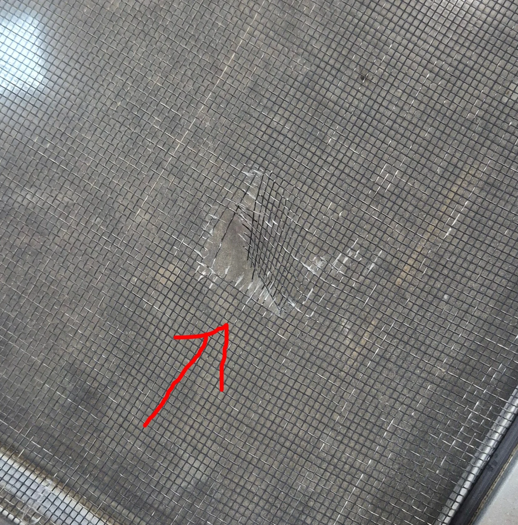 Used Silver Square Opening Window: 24" W x 10" H x 7/8" D - Image 4
