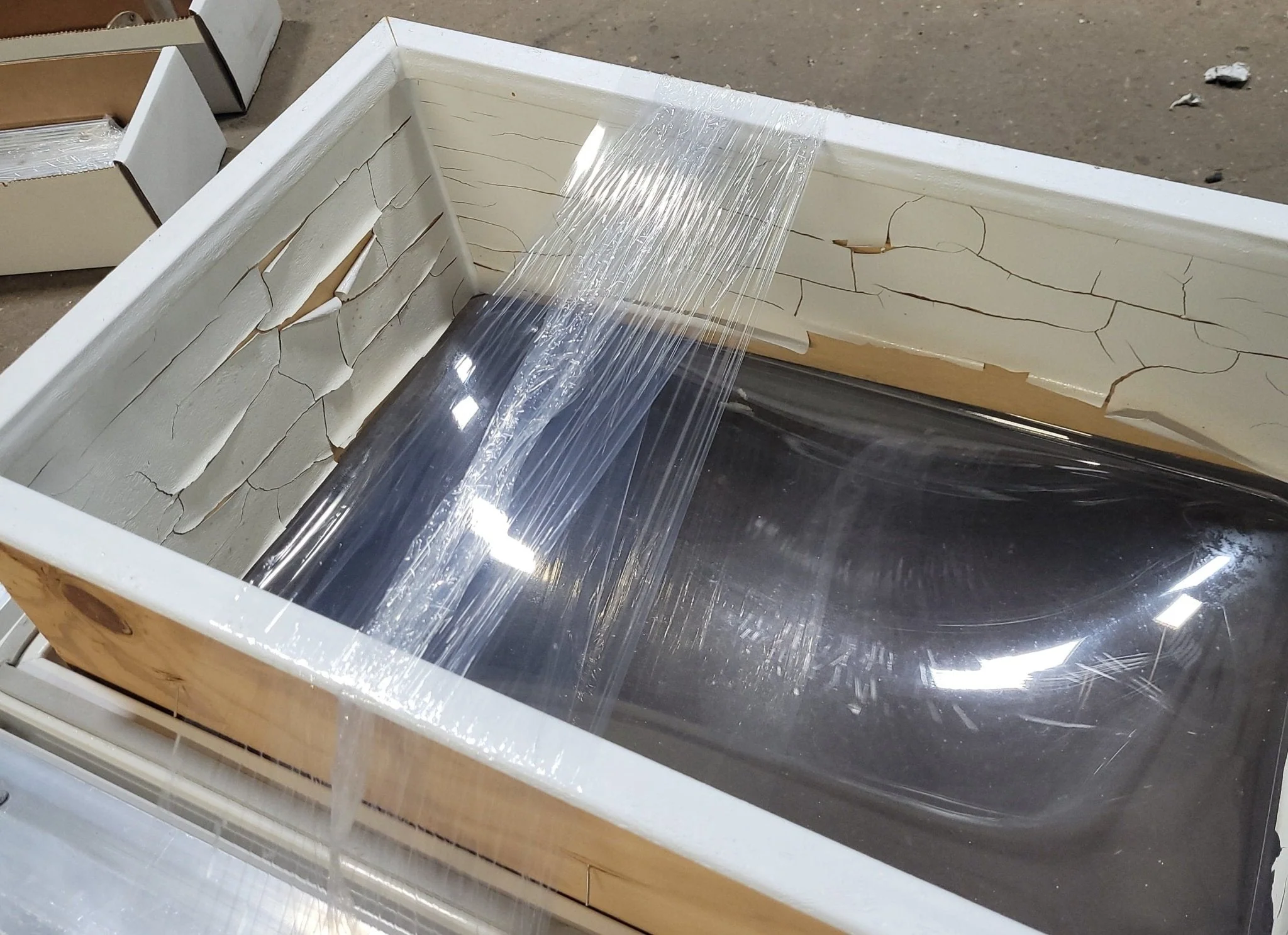 Used Skylight 31 1/4" X 23 1/2" (with inner skylight) - Image 8