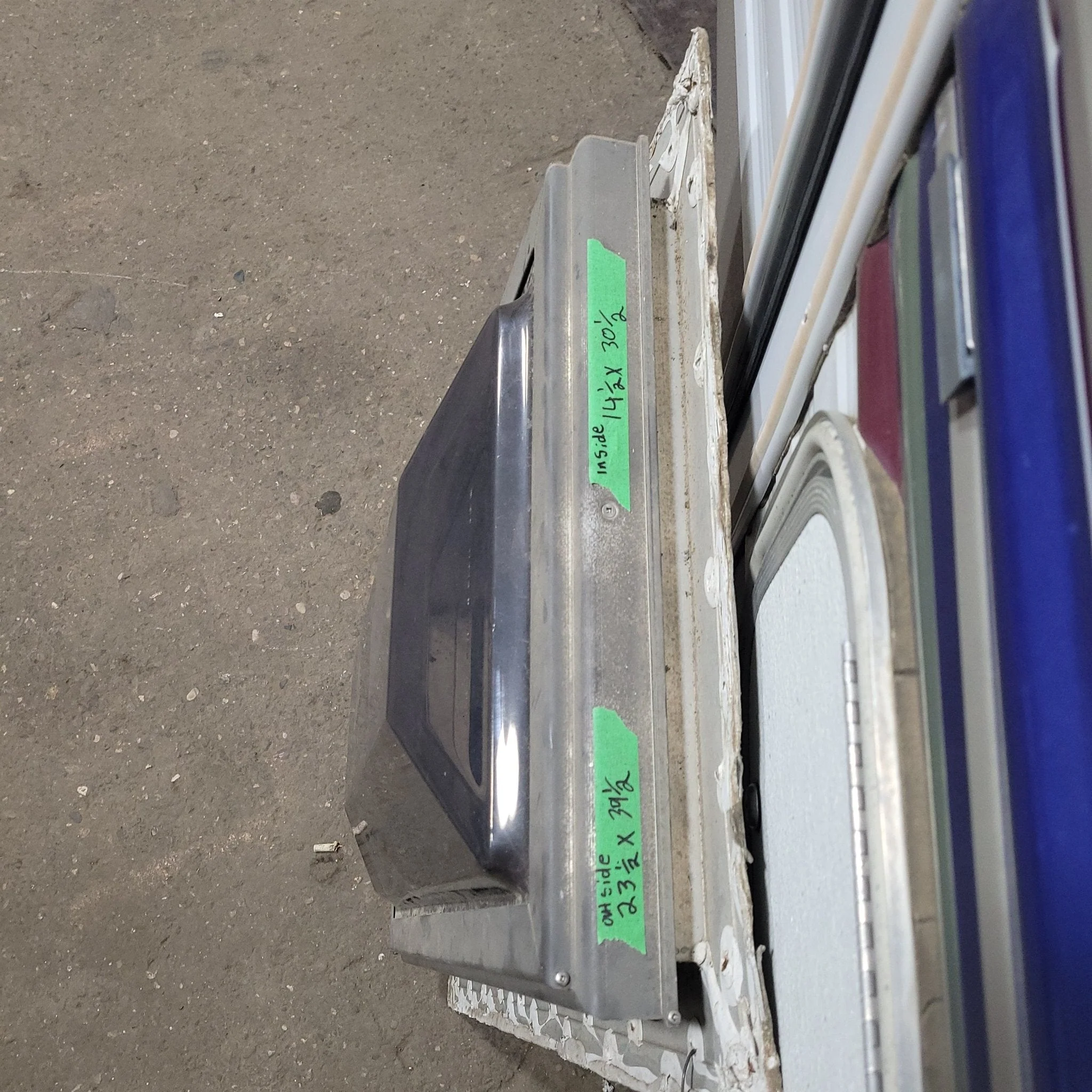 Used Skylight 39 1/2" X 23 1/2" (with inner skylight) - Image 3