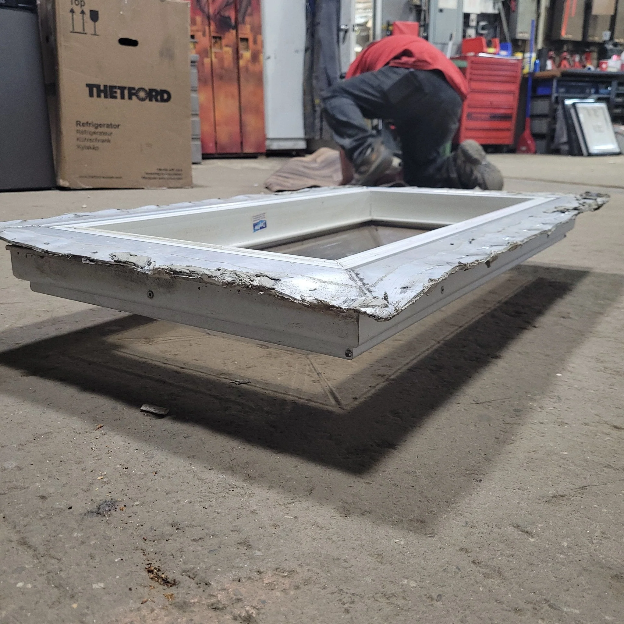 Used Skylight 39 1/2" X 23 1/2" (with inner skylight) - Image 5
