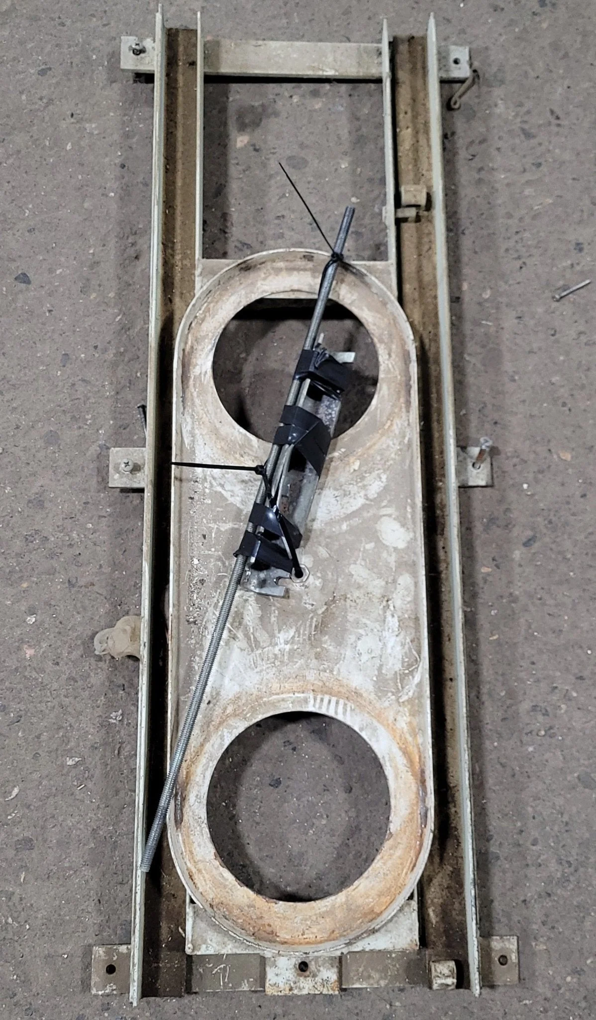 Used Sliding Propane Rack/ Holder 30LB Double