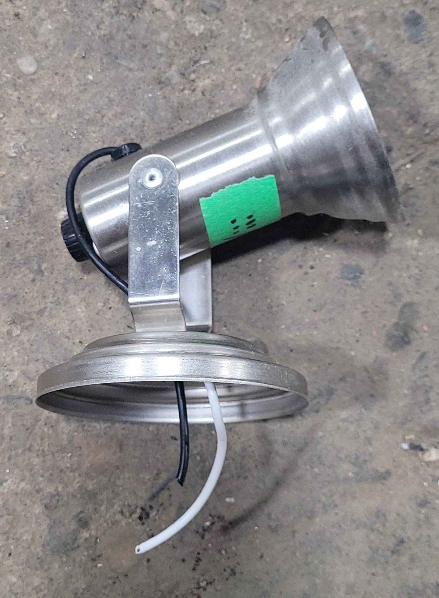Used Spotlight Interior Ceiling Mount Light Fixture - Image 4