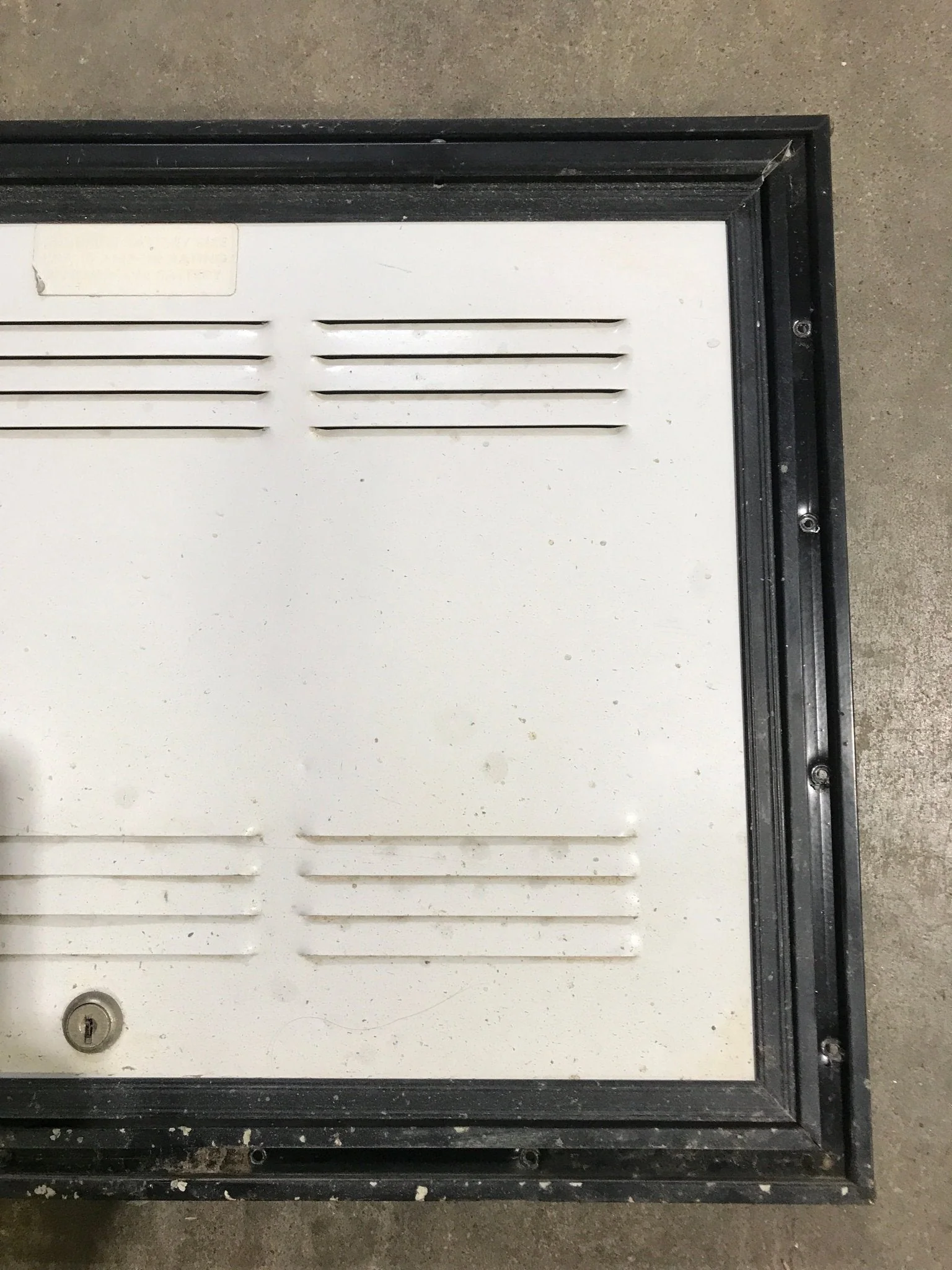 Used Square Cornered Battery/ Propane Cargo Door 20 3/4" x 14 3/4" x 3/4 "D - Image 3