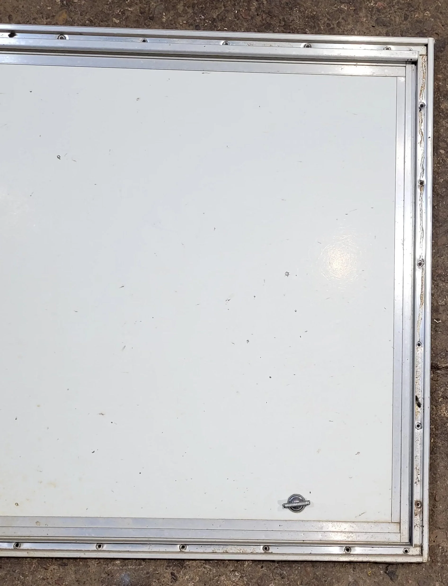 Used Square Cornered Cargo Door 30" x 23 3/4" x 3/4"D - Image 3