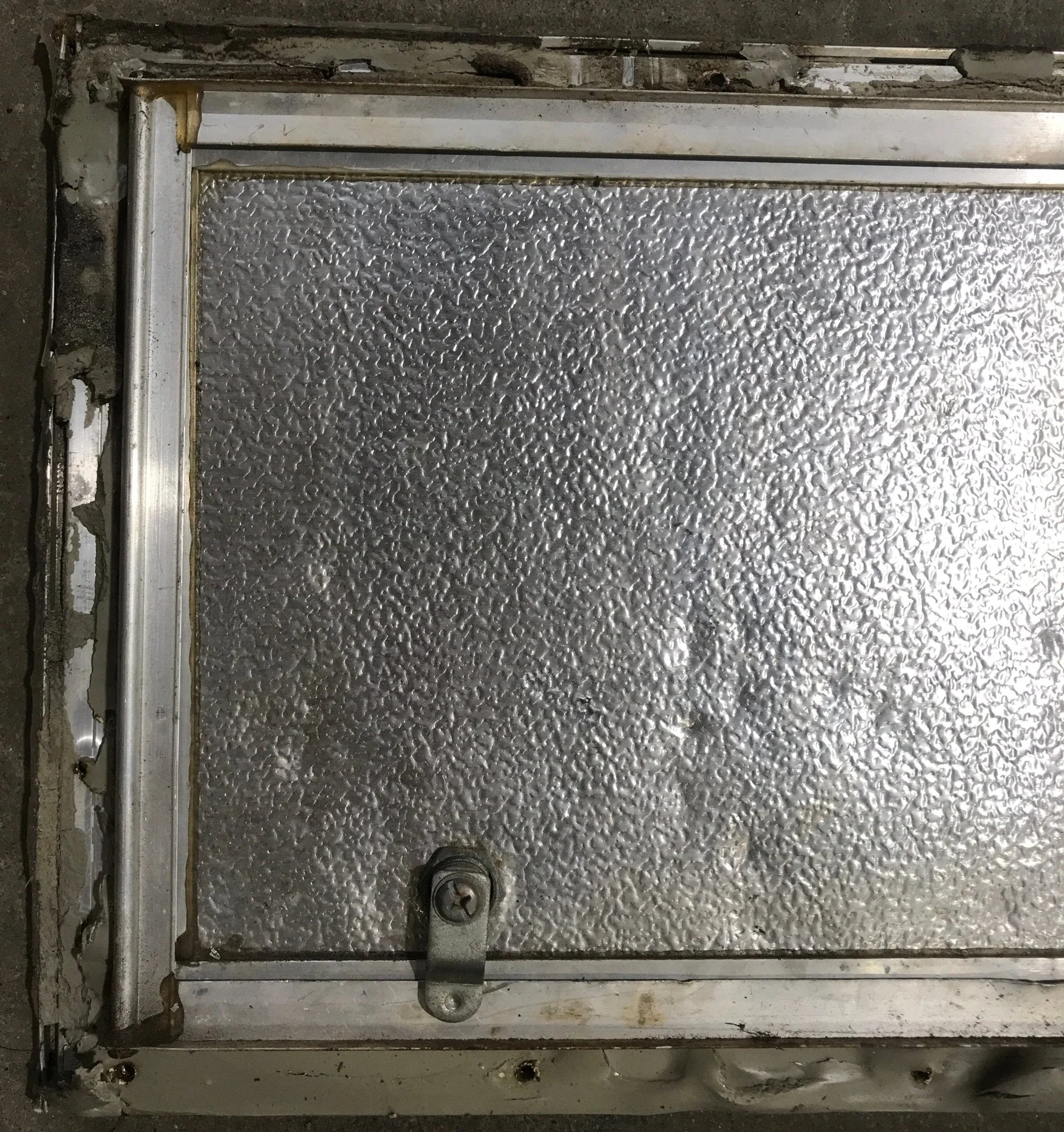 Used Square Cornered Cargo Door - 15 1/2" x 10 1/2" x 3/4" D - Image 5