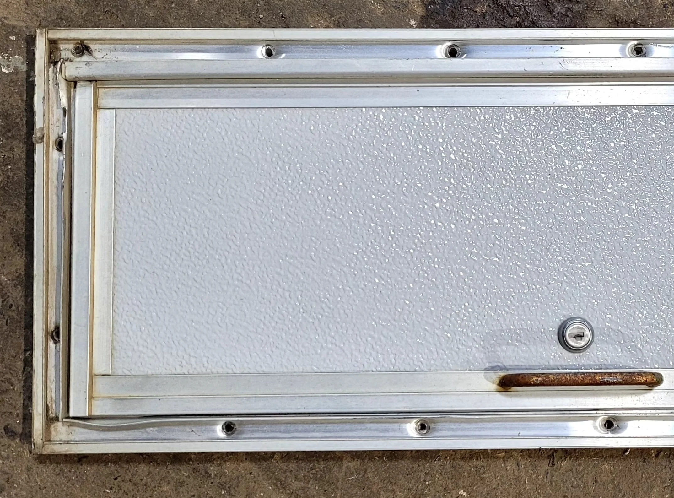 Used Square Cornered Cargo Door 24" x 8 1/4" x 3/4" D - Image 2