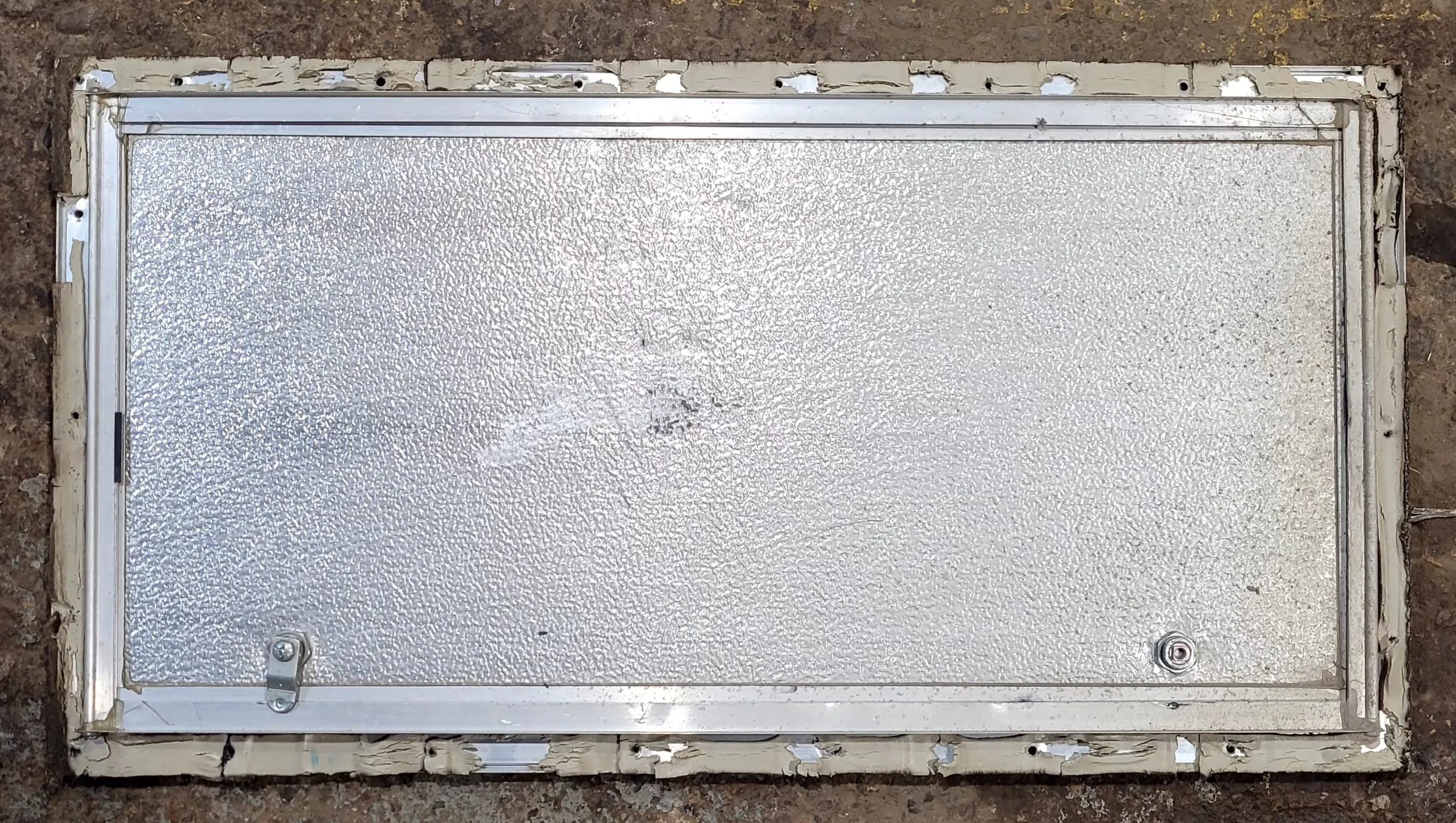 Used Square Cornered Cargo Door 29" x 14 3/8" x 3/4" D - Image 4