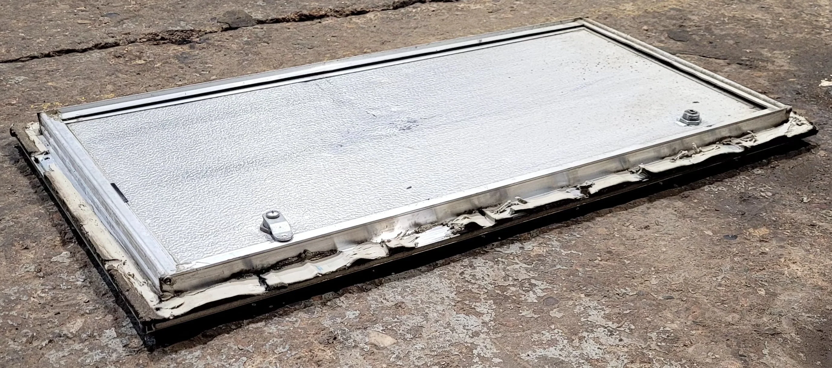 Used Square Cornered Cargo Door 29" x 14 3/8" x 3/4" D - Image 5