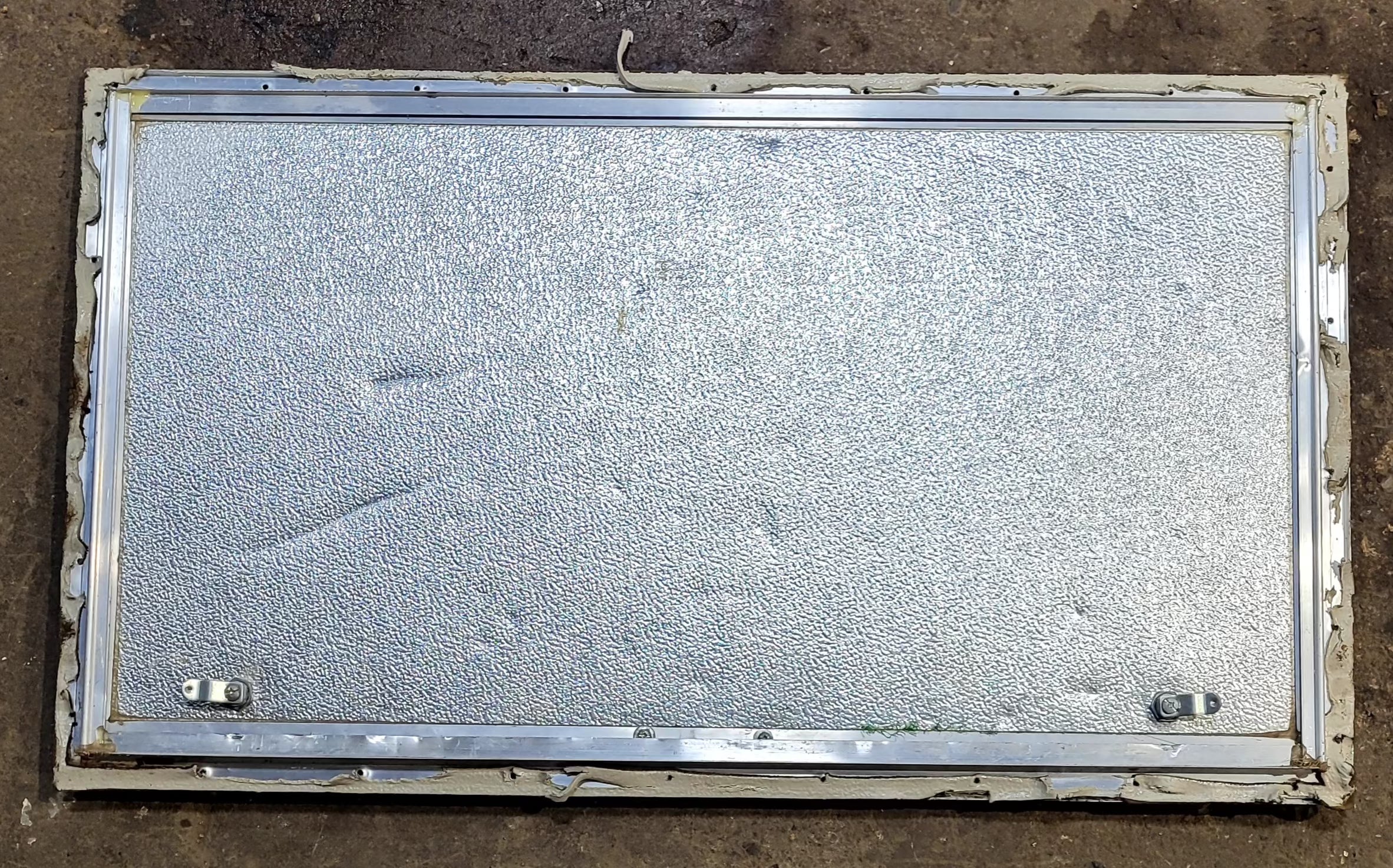 Used Square Propane/ Cornered Cargo Door 36" x 19 3/4" x 3/4" D - Image 4