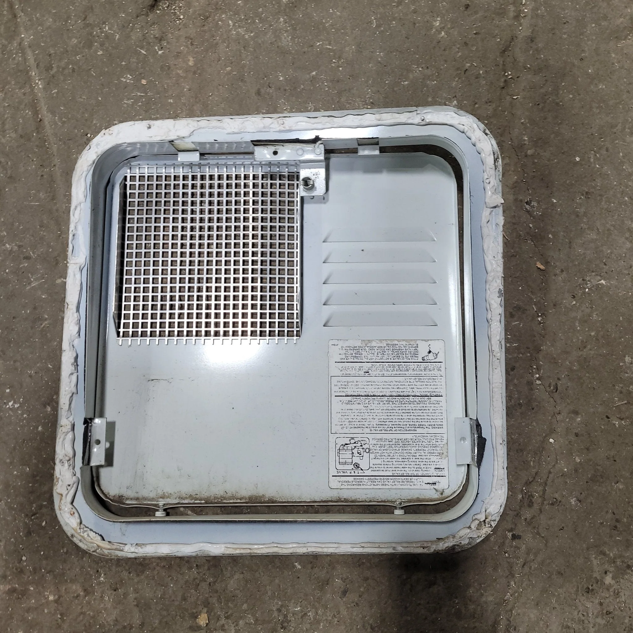 Used Suburban 6255APW RV Door for SW model 6 gallon Hot water Heater - Flush mount - Image 2