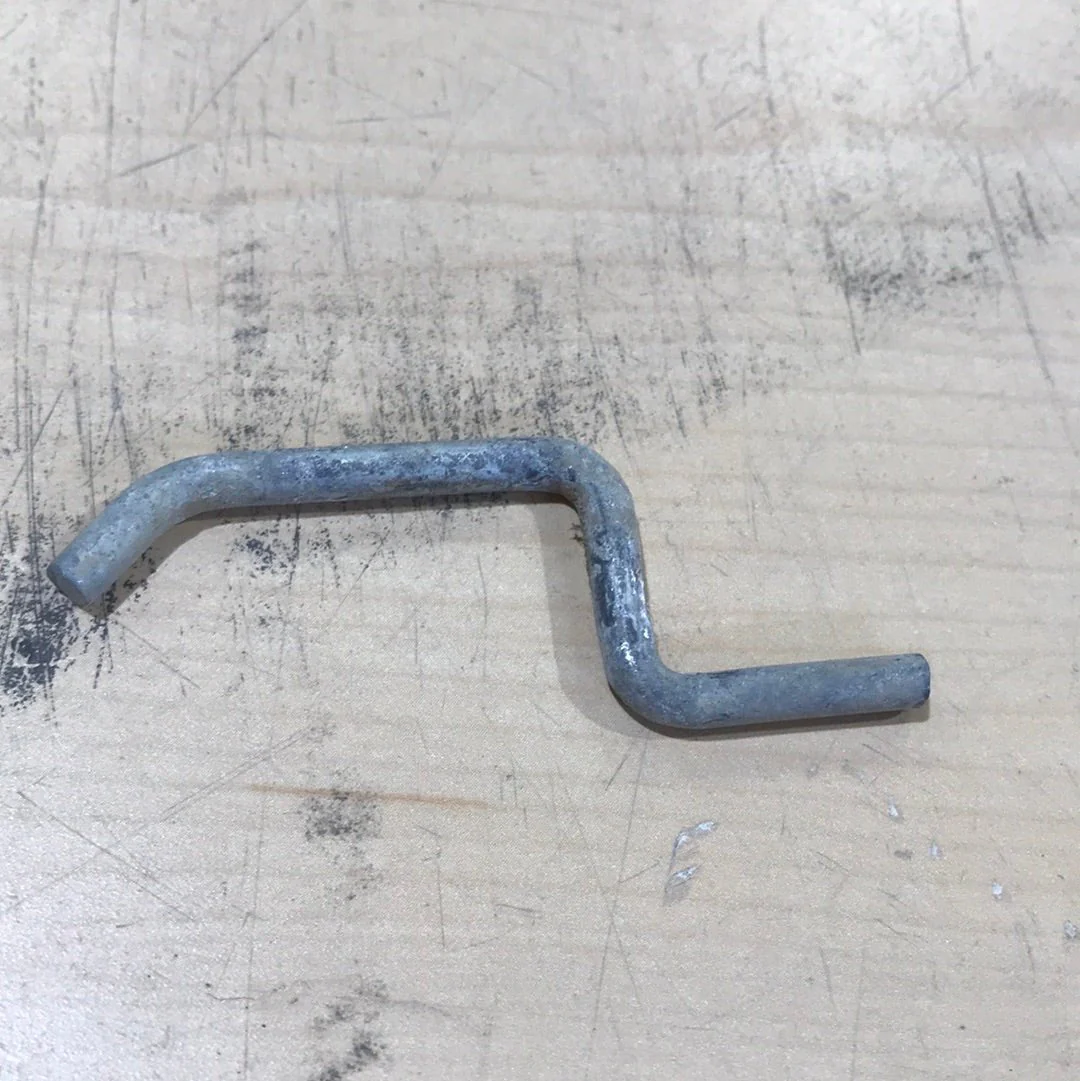 Used Suburban Bracket Door Hinge Pin - 150080 - Image 3