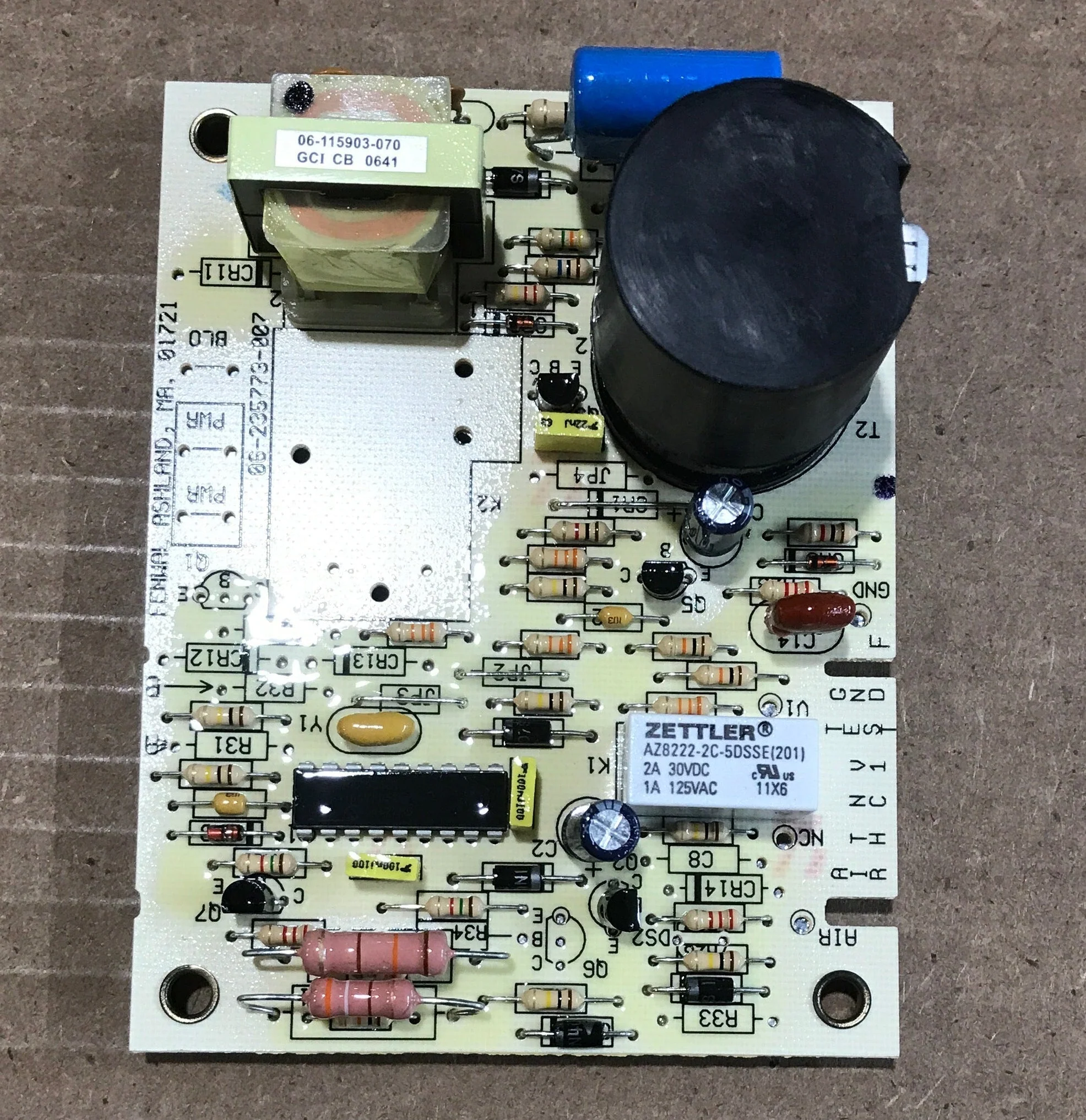 Used Suburban Ignition Control Circuit Board - 521099