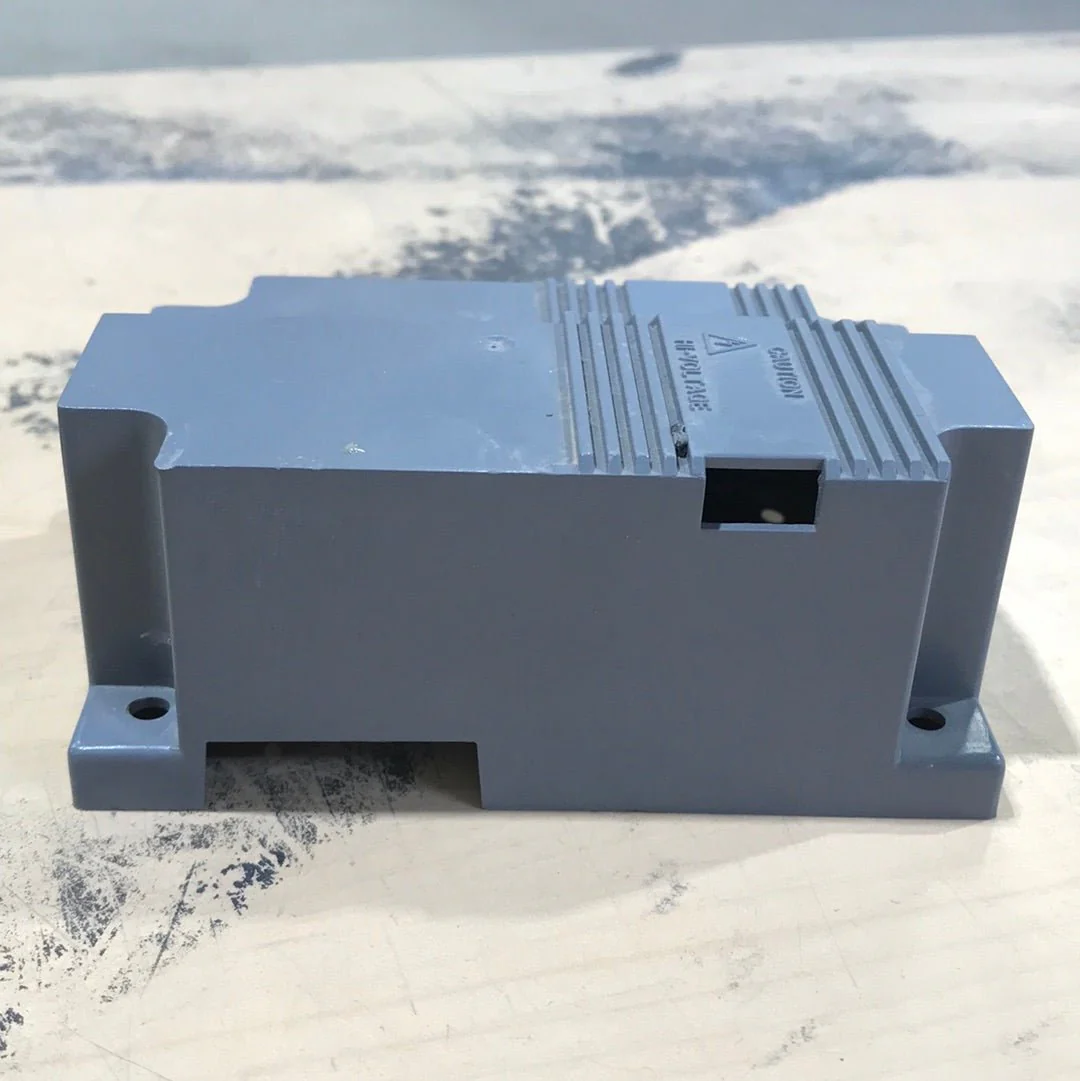 Used Suburban Ignitor Board Cover - Image 4