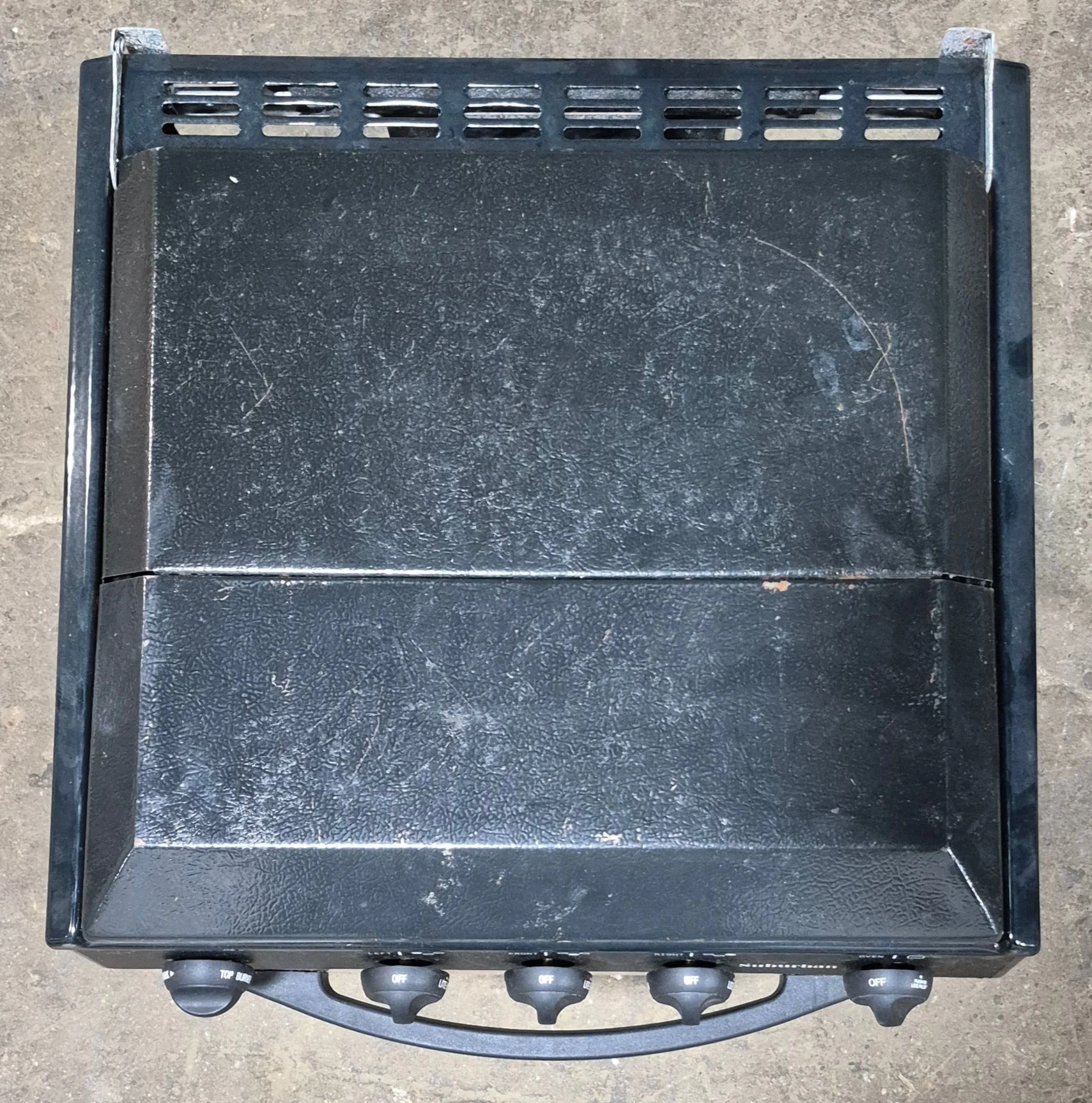 Used Suburban Range Stove 3 Burner - SRNA3SBBE - Image 3