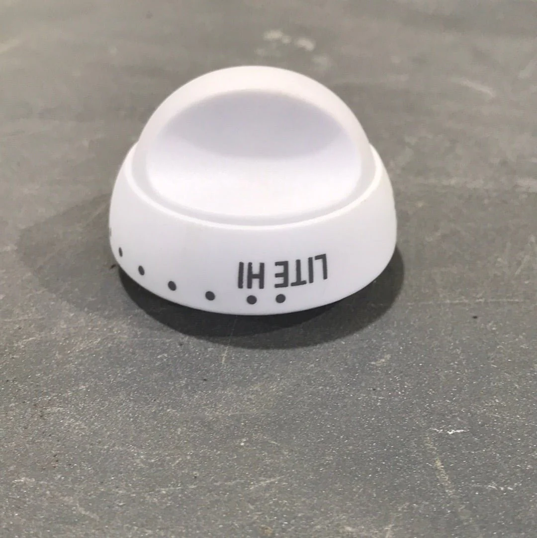 Used SUBURBAN Top Burner Knob -140237 - Image 3