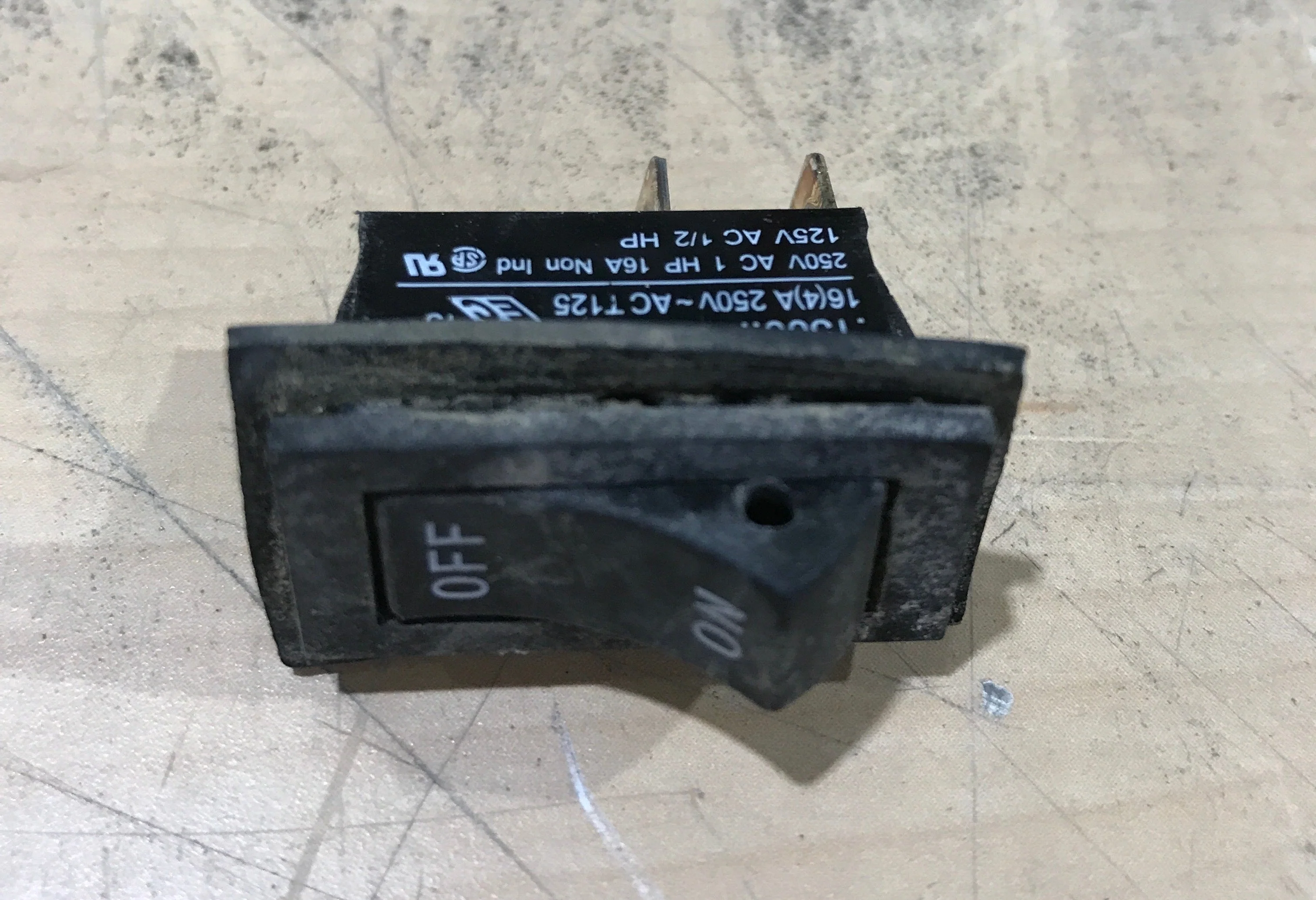 Used Suburban Water Heater Switch - Image 2