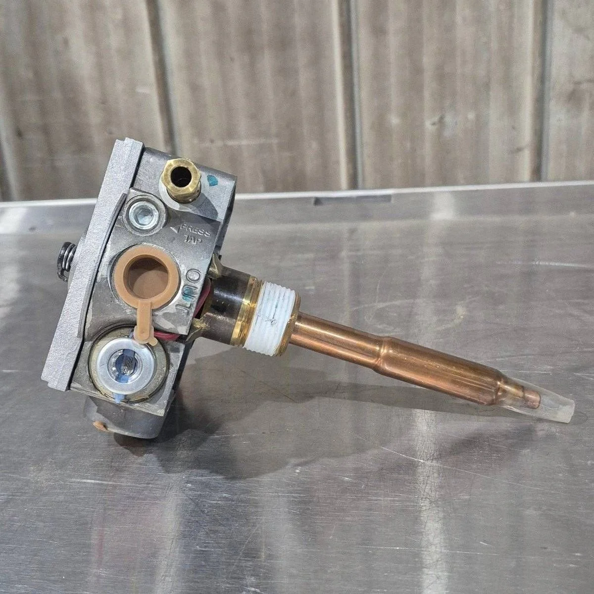 Used Suburban Water Heater Thermostat Gas Control - 160922 - Image 4