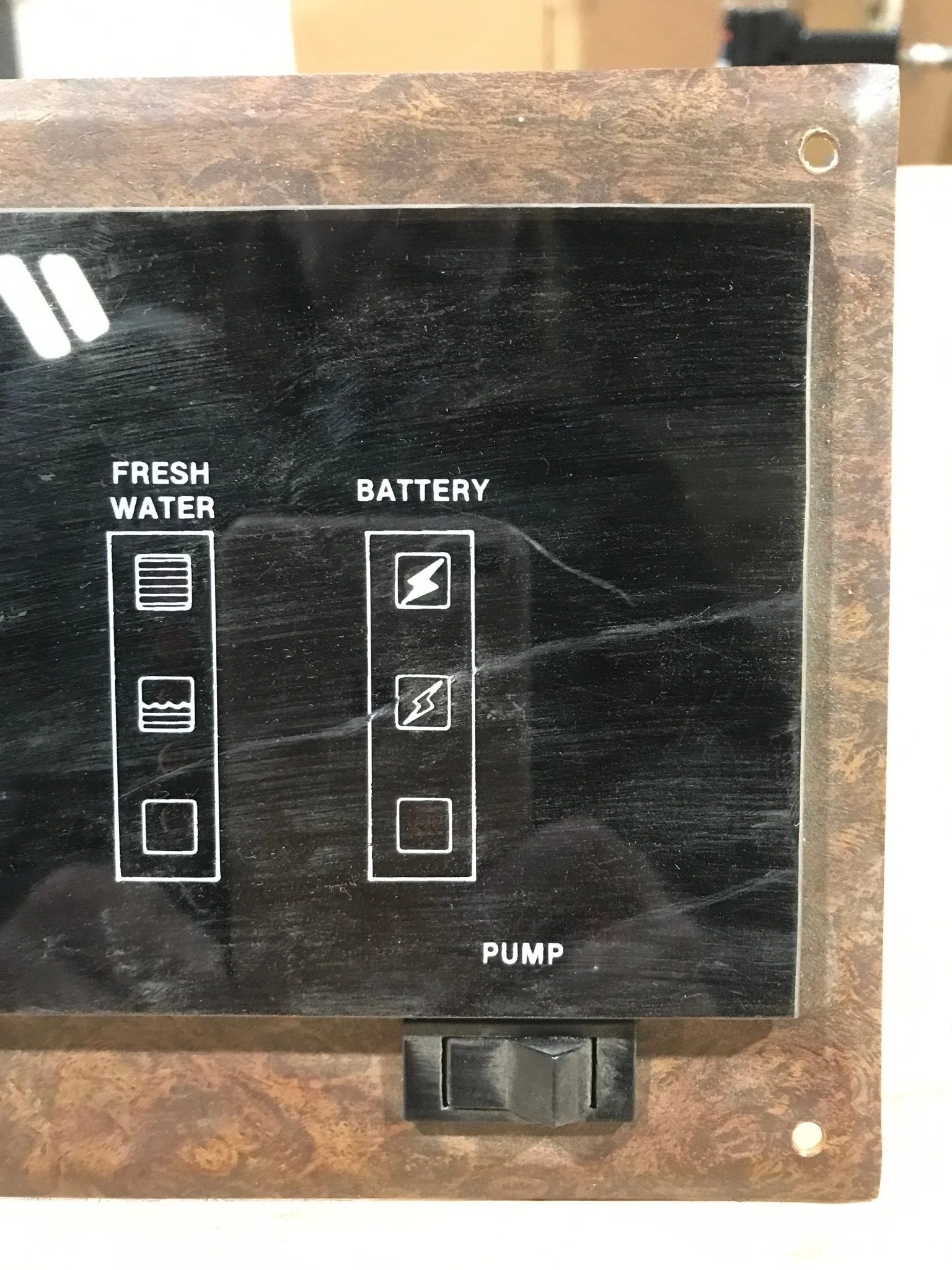 Used Systems Monitor Control Panel - Image 3