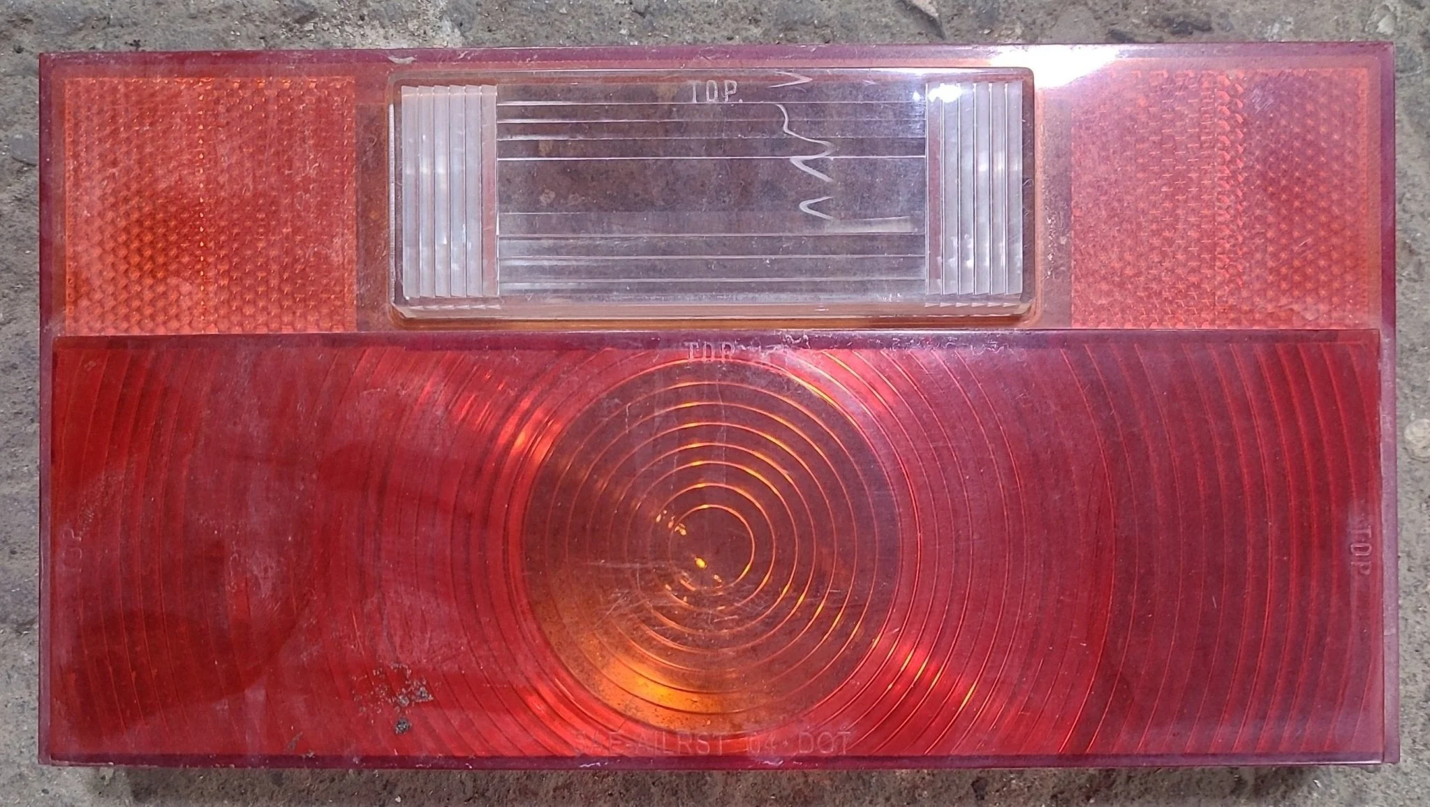 Used Tail Light Replacement Lens