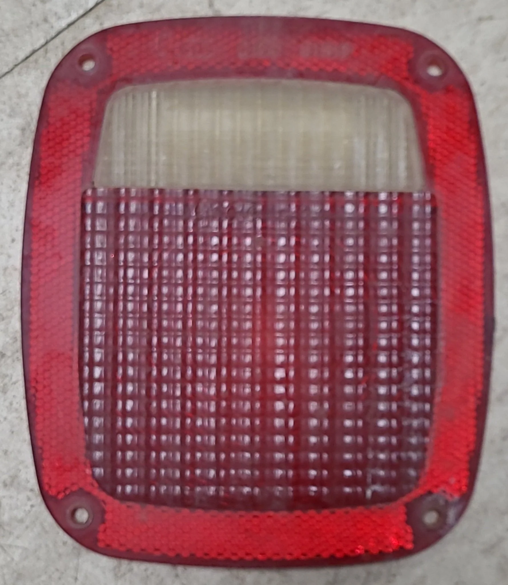 Used Tail Light Replacement Lens
